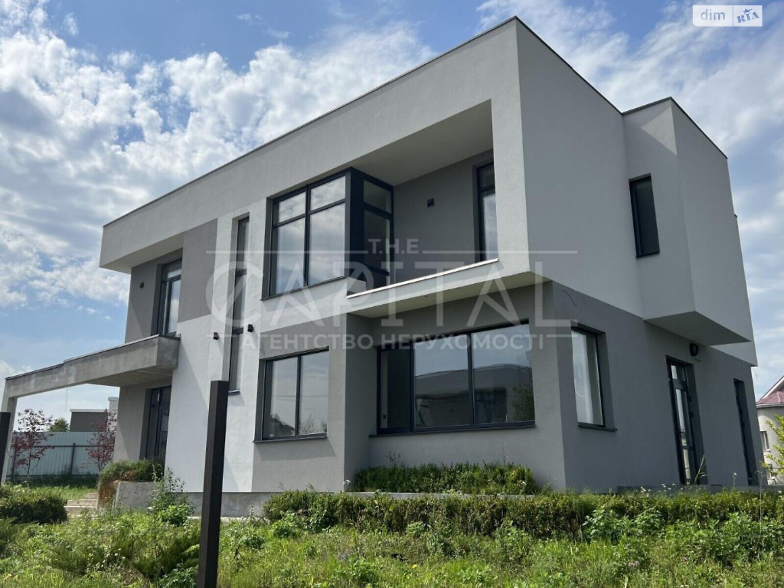 двухэтажный дом веранда, 260 кв. м, керамический кирпич. Продажа в Берёзовке фото 1
