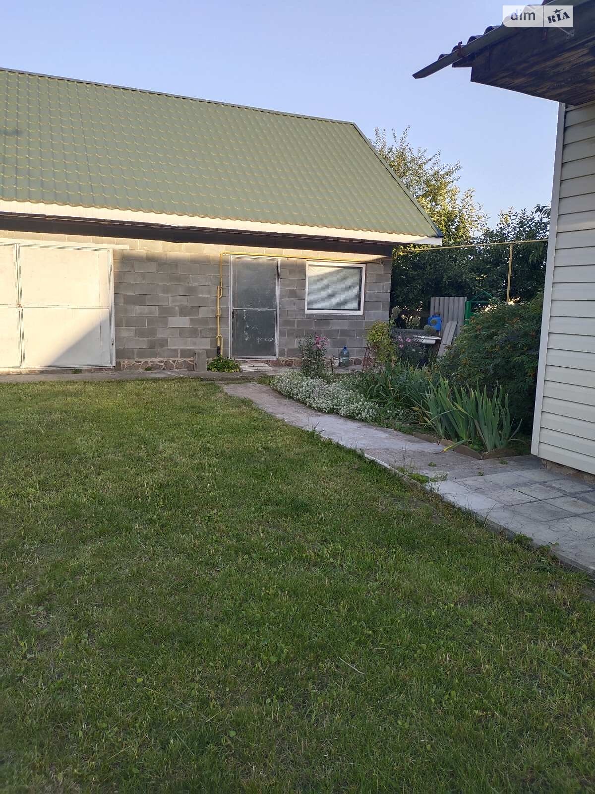 одноповерховий будинок з гаражем, 90.6 кв. м, цегла. Продаж у Березівці фото 1 одноповерховий будинок з гаражем, 90.6 кв. м, цегла. Продаж у Березівці фото 1