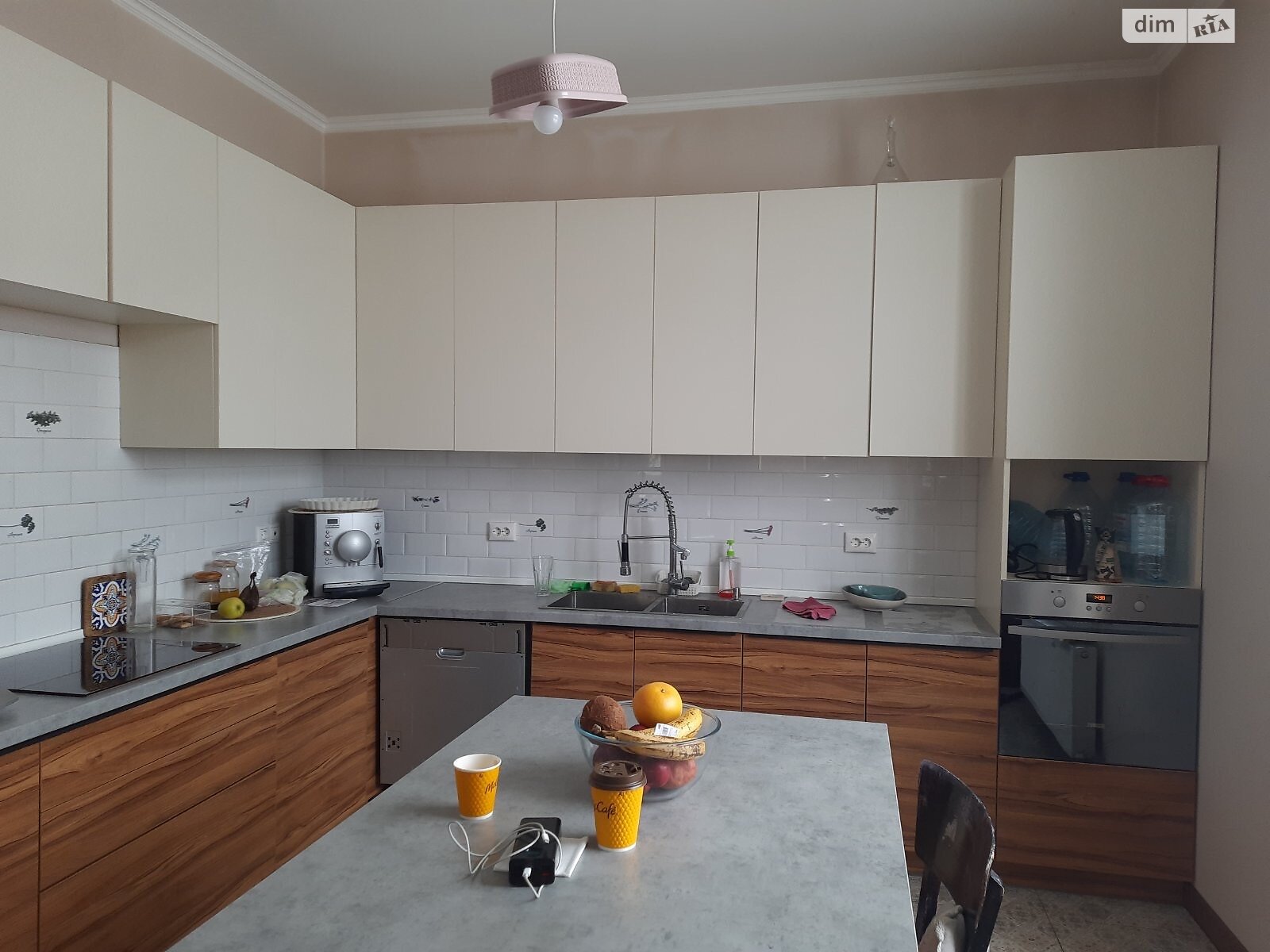двоповерховий будинок з верандою, 235.9 кв. м, цегла. Продаж у Березівці фото 1 двоповерховий будинок з верандою, 235.9 кв. м, цегла. Продаж у Березівці фото 1