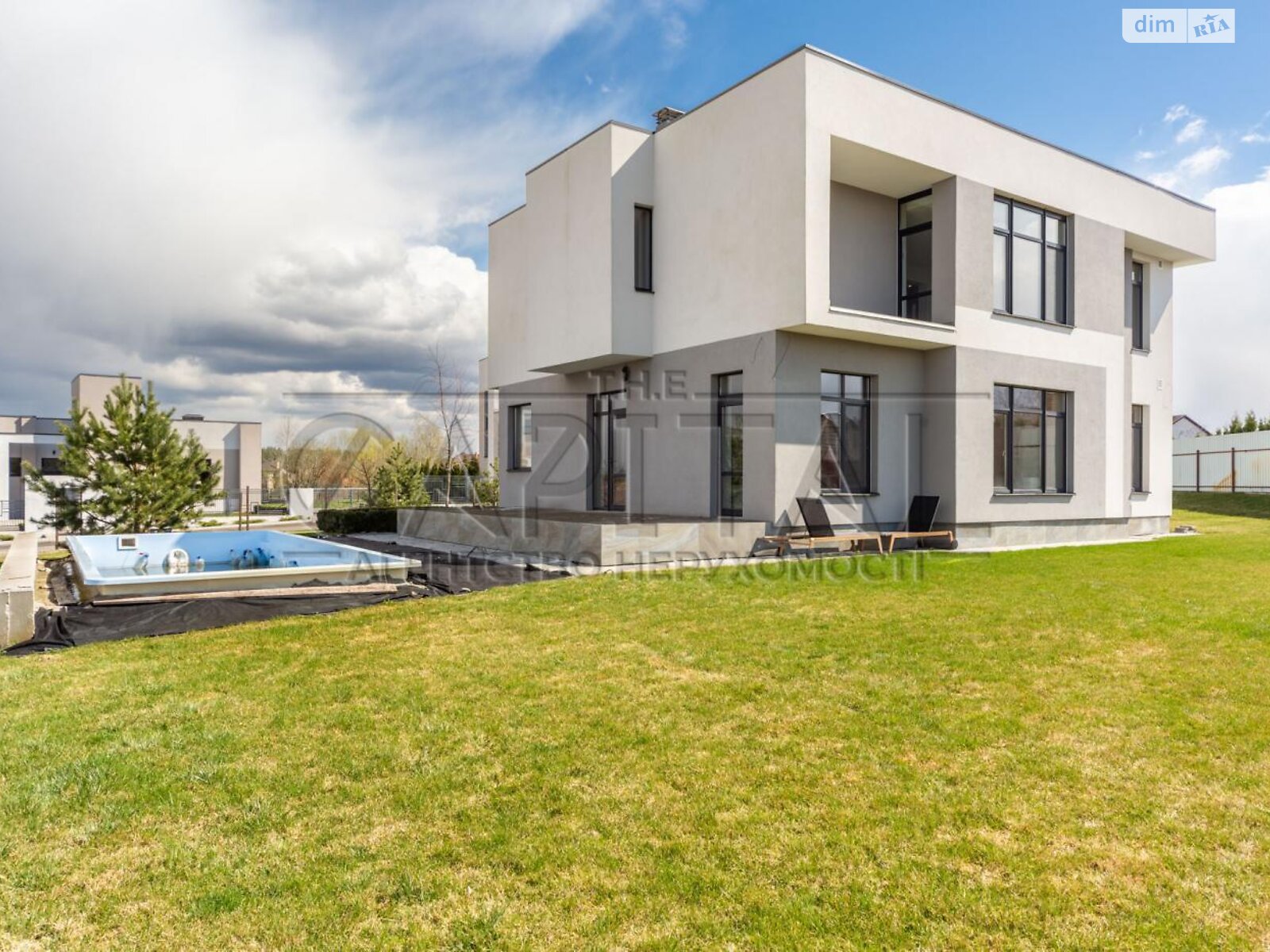 двухэтажный дом, 260 кв. м, кирпич. Продажа в Берёзовке фото 1 двухэтажный дом, 260 кв. м, кирпич. Продажа в Берёзовке фото 1