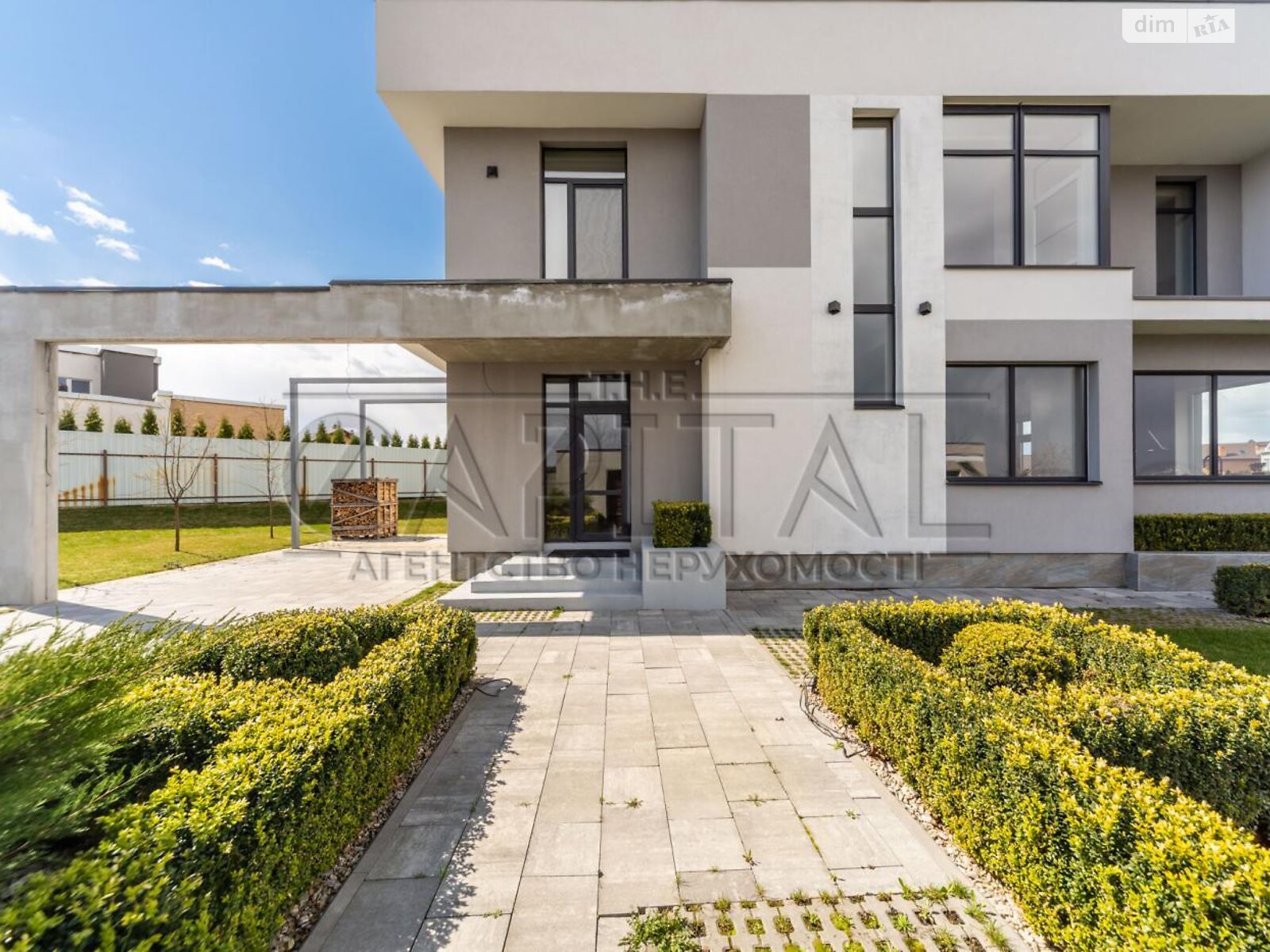 двухэтажный дом, 260 кв. м, кирпич. Продажа в Берёзовке фото 1 двухэтажный дом, 260 кв. м, кирпич. Продажа в Берёзовке фото 1