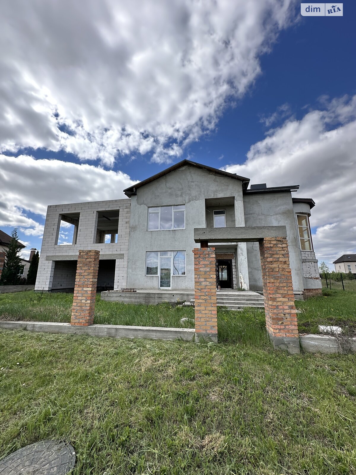 двухэтажный дом, 350 кв. м, монолитно-каркасный. Продажа в Берёзовке фото 1 двухэтажный дом, 350 кв. м, монолитно-каркасный. Продажа в Берёзовке фото 1
