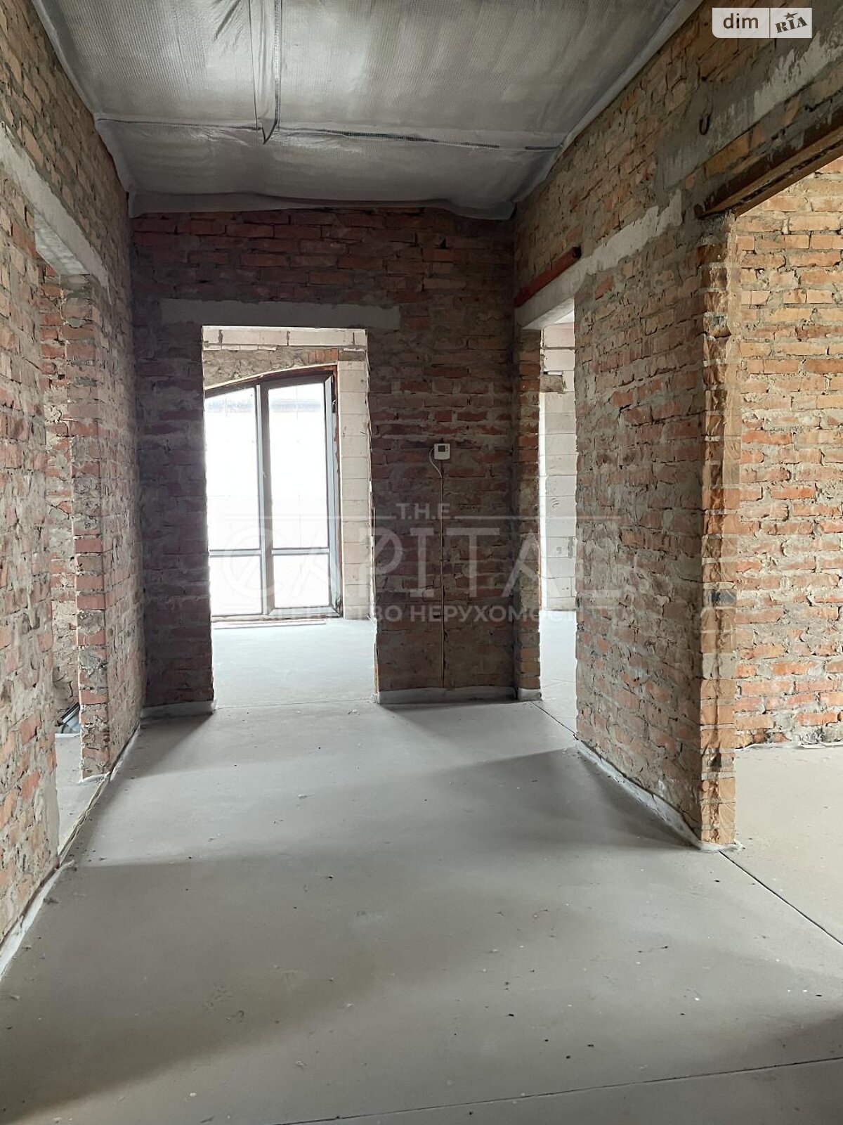 двухэтажный дом с гаражом, 301 кв. м, кирпич. Продажа в Берёзовке фото 1 двухэтажный дом с гаражом, 301 кв. м, кирпич. Продажа в Берёзовке фото 1
