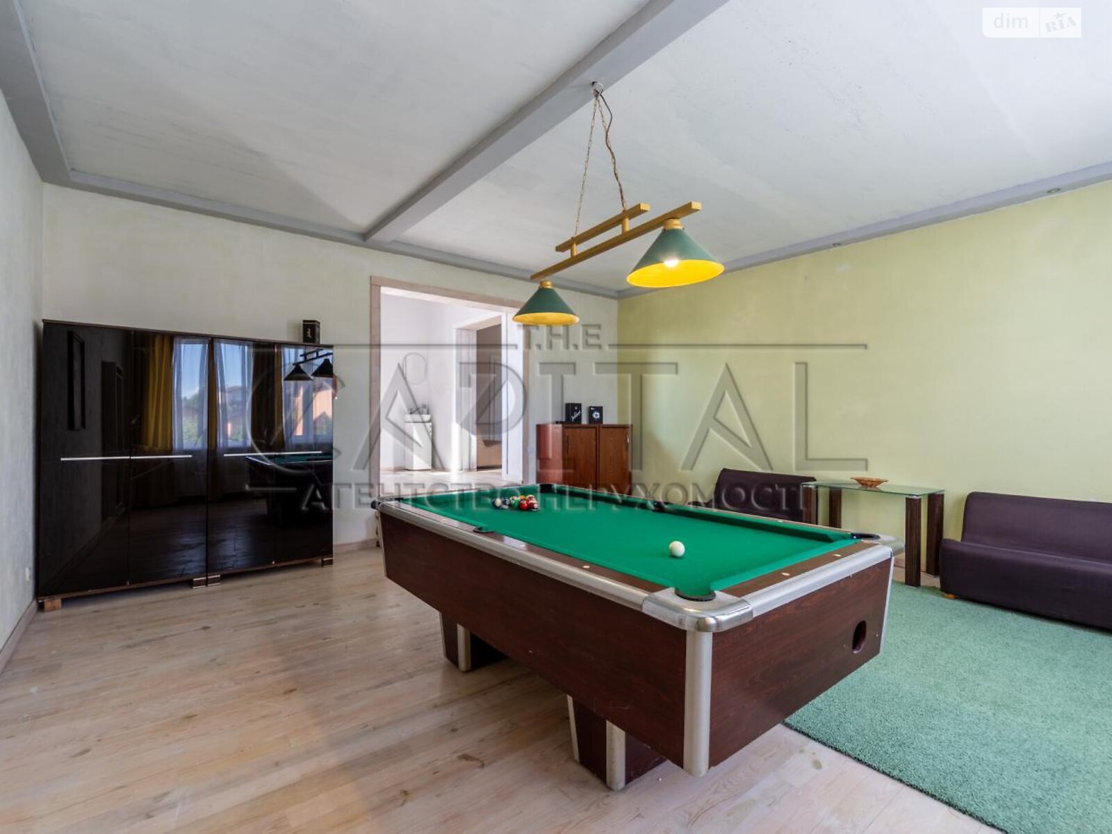 триповерховий будинок з балконом, 431.9 кв. м, цегла. Продаж у Березівці фото 1