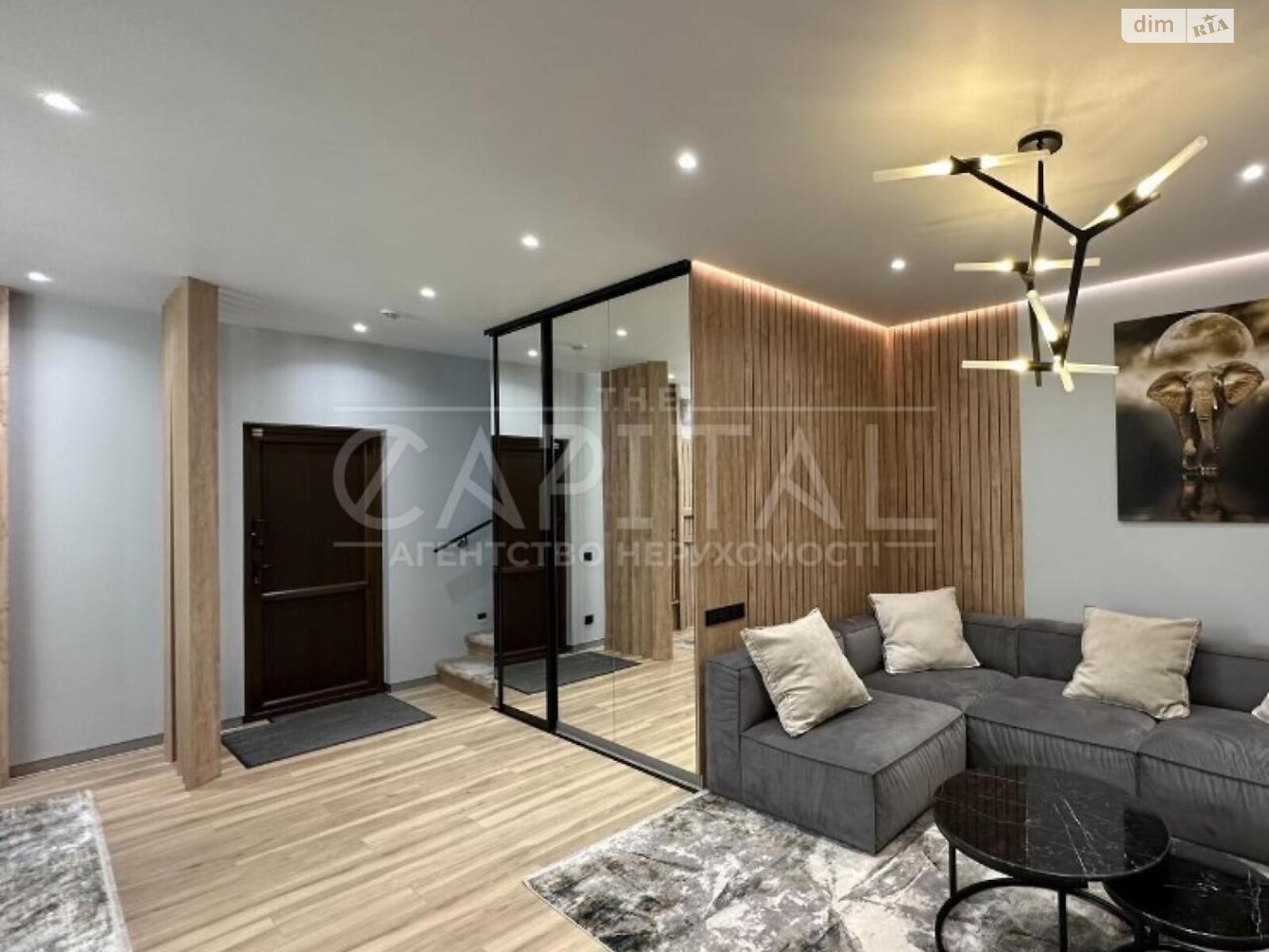 двухэтажный дом с гаражом, 450 кв. м, кирпич. Продажа в Берёзовке фото 1 двухэтажный дом с гаражом, 450 кв. м, кирпич. Продажа в Берёзовке фото 1