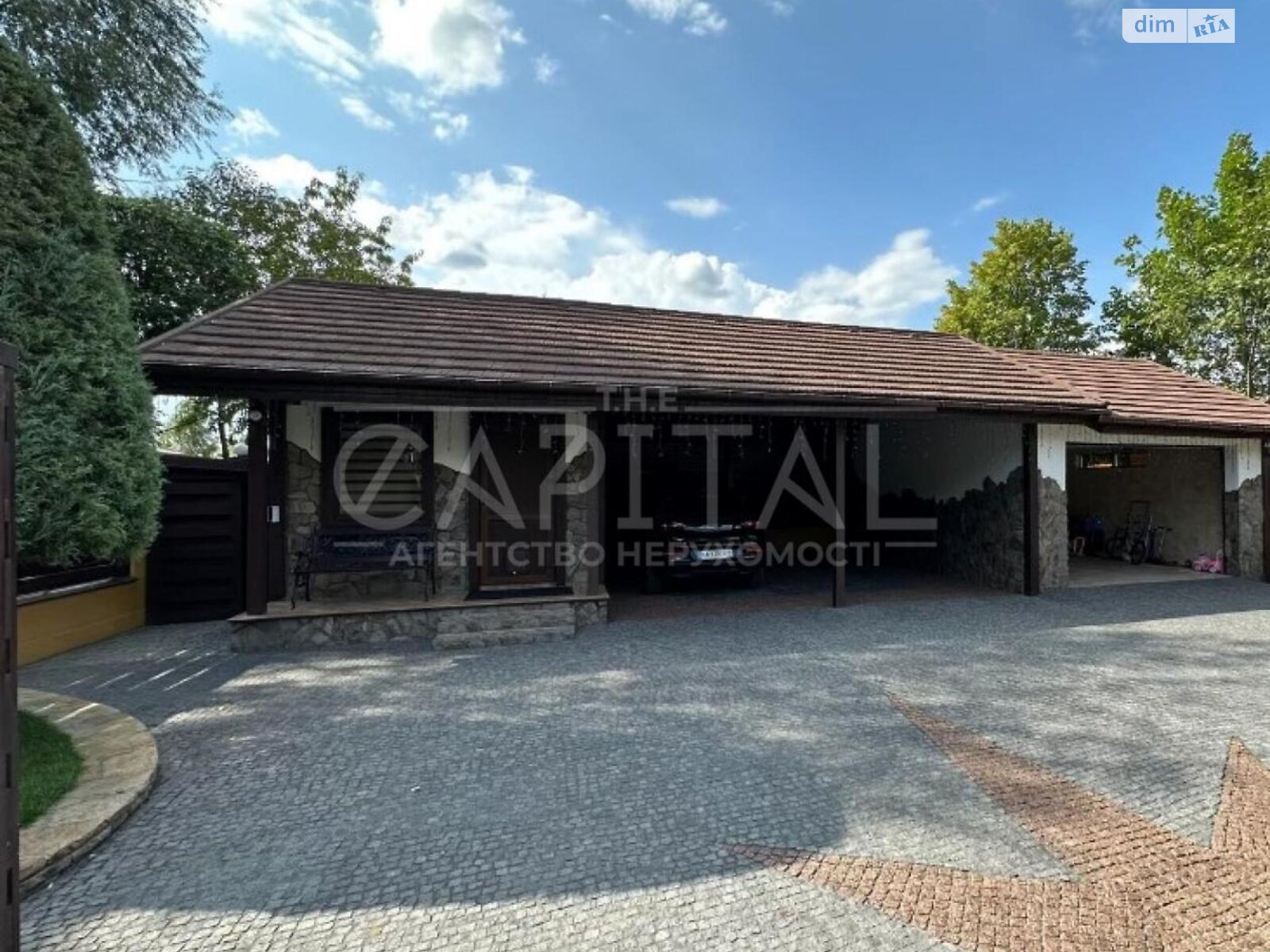 двухэтажный дом с гаражом, 450 кв. м, кирпич. Продажа в Берёзовке фото 1 двухэтажный дом с гаражом, 450 кв. м, кирпич. Продажа в Берёзовке фото 1