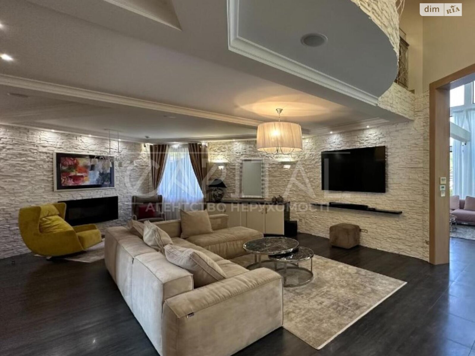 двухэтажный дом с гаражом, 450 кв. м, кирпич. Продажа в Берёзовке фото 1 двухэтажный дом с гаражом, 450 кв. м, кирпич. Продажа в Берёзовке фото 1