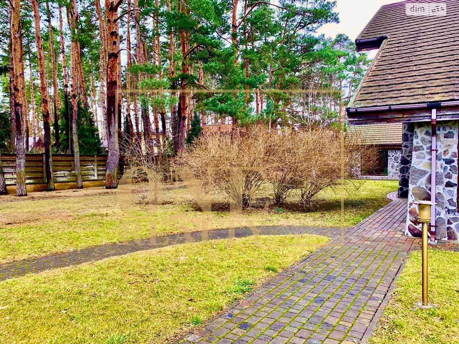 двоповерховий будинок з гаражем, 763.8 кв. м, цегла. Продаж у Березівці фото 1 двоповерховий будинок з гаражем, 763.8 кв. м, цегла. Продаж у Березівці фото 1