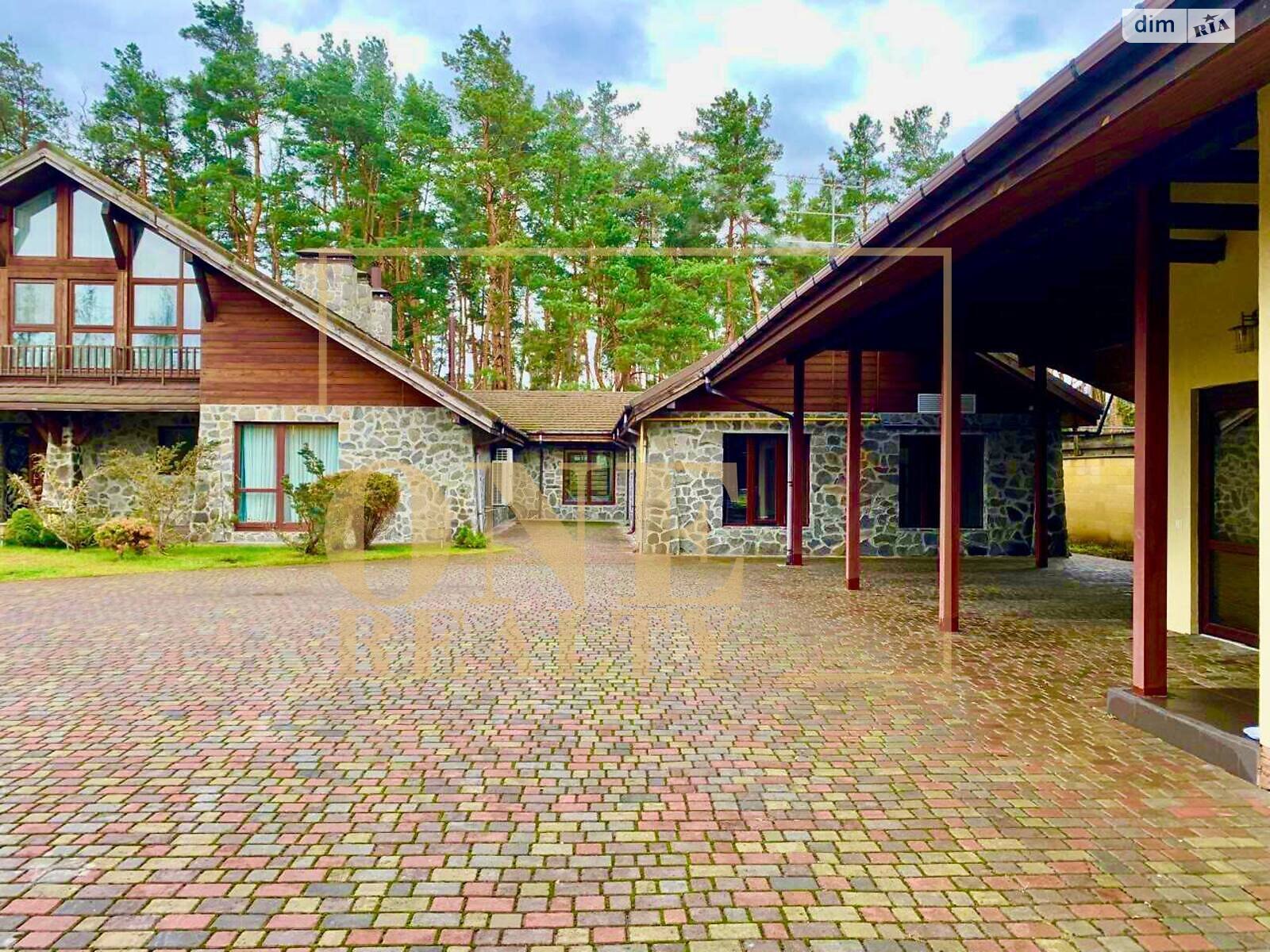 двоповерховий будинок з гаражем, 763.8 кв. м, цегла. Продаж у Березівці фото 1 двоповерховий будинок з гаражем, 763.8 кв. м, цегла. Продаж у Березівці фото 1