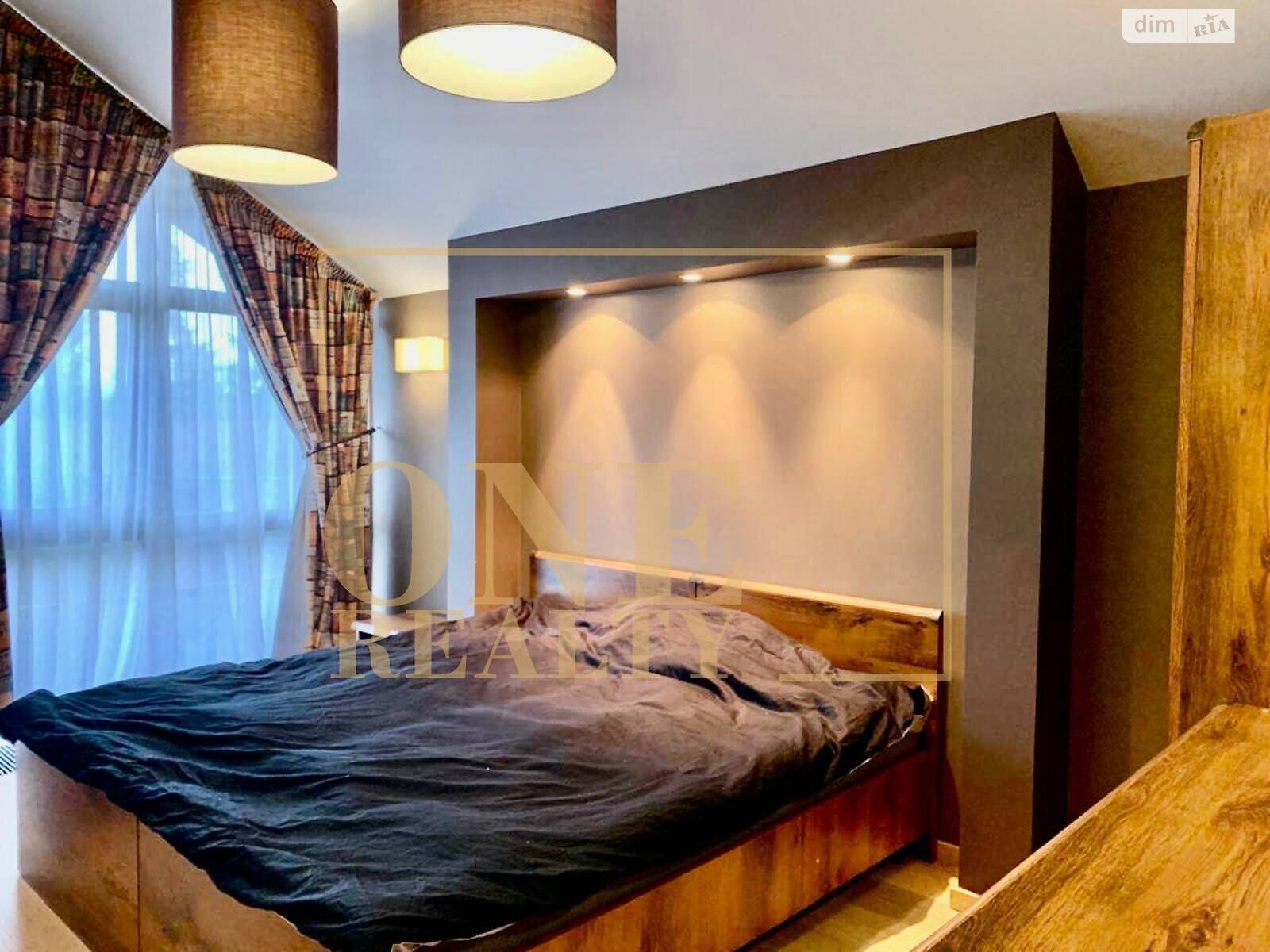 двоповерховий будинок з гаражем, 763.8 кв. м, цегла. Продаж у Березівці фото 1 двоповерховий будинок з гаражем, 763.8 кв. м, цегла. Продаж у Березівці фото 1