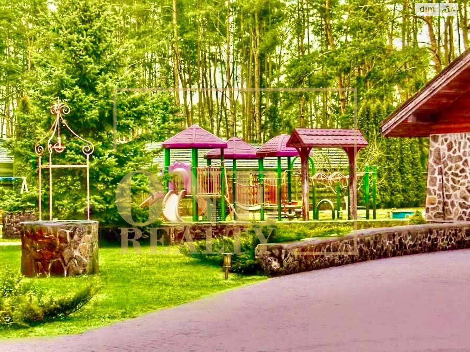 двоповерховий будинок з гаражем, 763.8 кв. м, цегла. Продаж у Березівці фото 1 двоповерховий будинок з гаражем, 763.8 кв. м, цегла. Продаж у Березівці фото 1