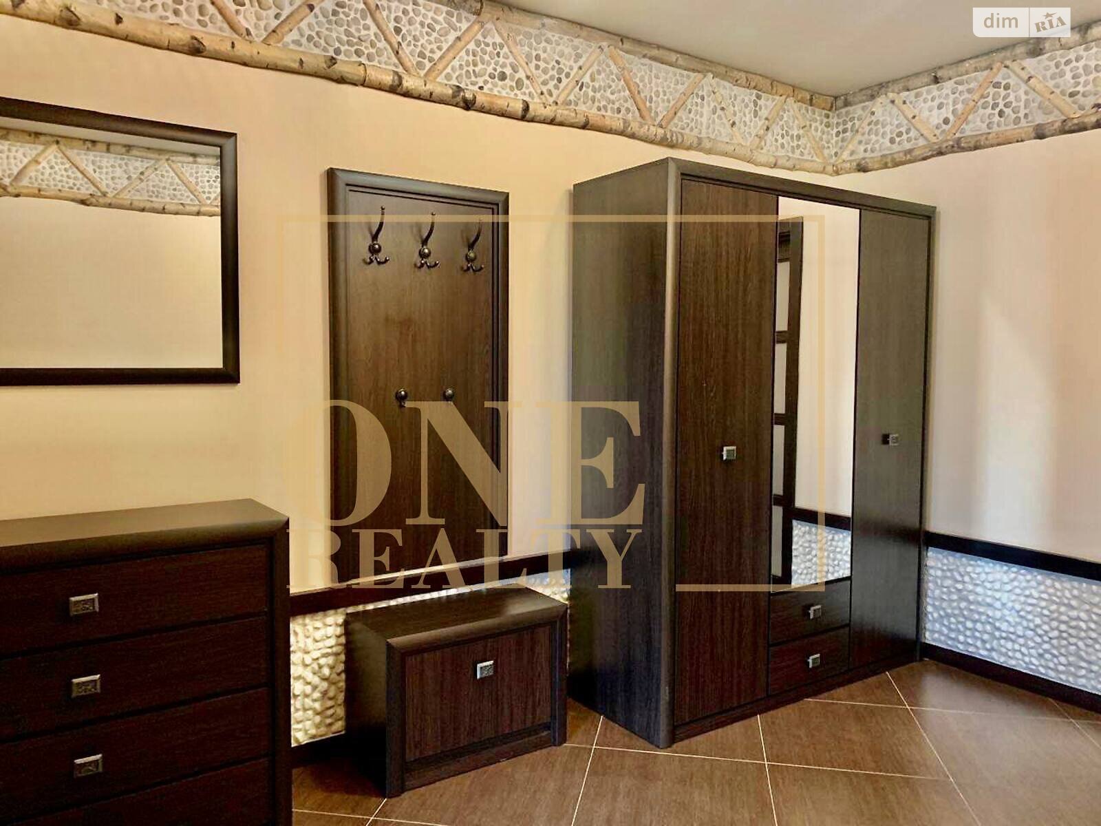 двоповерховий будинок з гаражем, 763.8 кв. м, цегла. Продаж у Березівці фото 1 двоповерховий будинок з гаражем, 763.8 кв. м, цегла. Продаж у Березівці фото 1