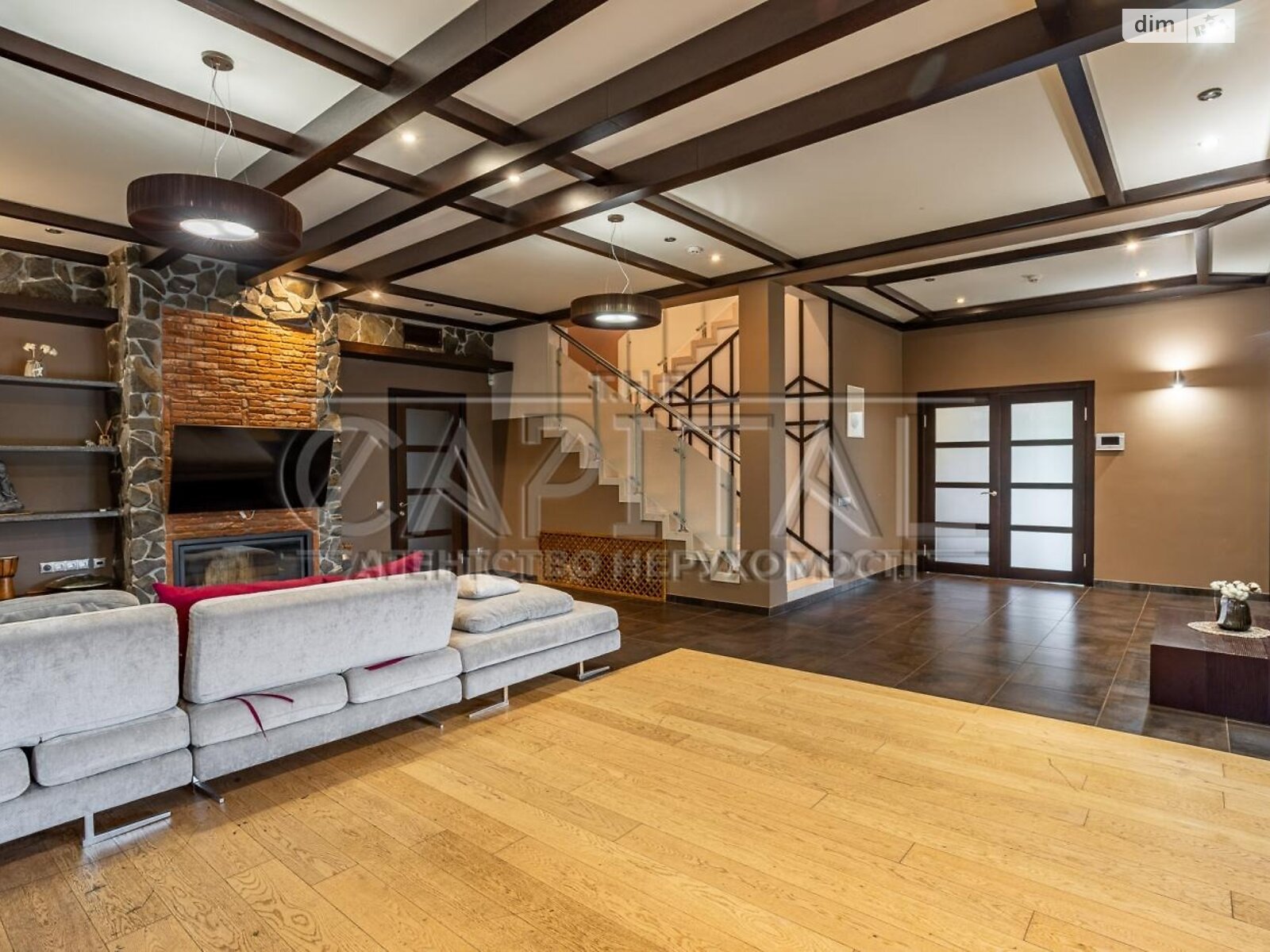 двоповерховий будинок, 763.8 кв. м, цегла. Продаж у Березівці фото 1 двоповерховий будинок, 763.8 кв. м, цегла. Продаж у Березівці фото 1