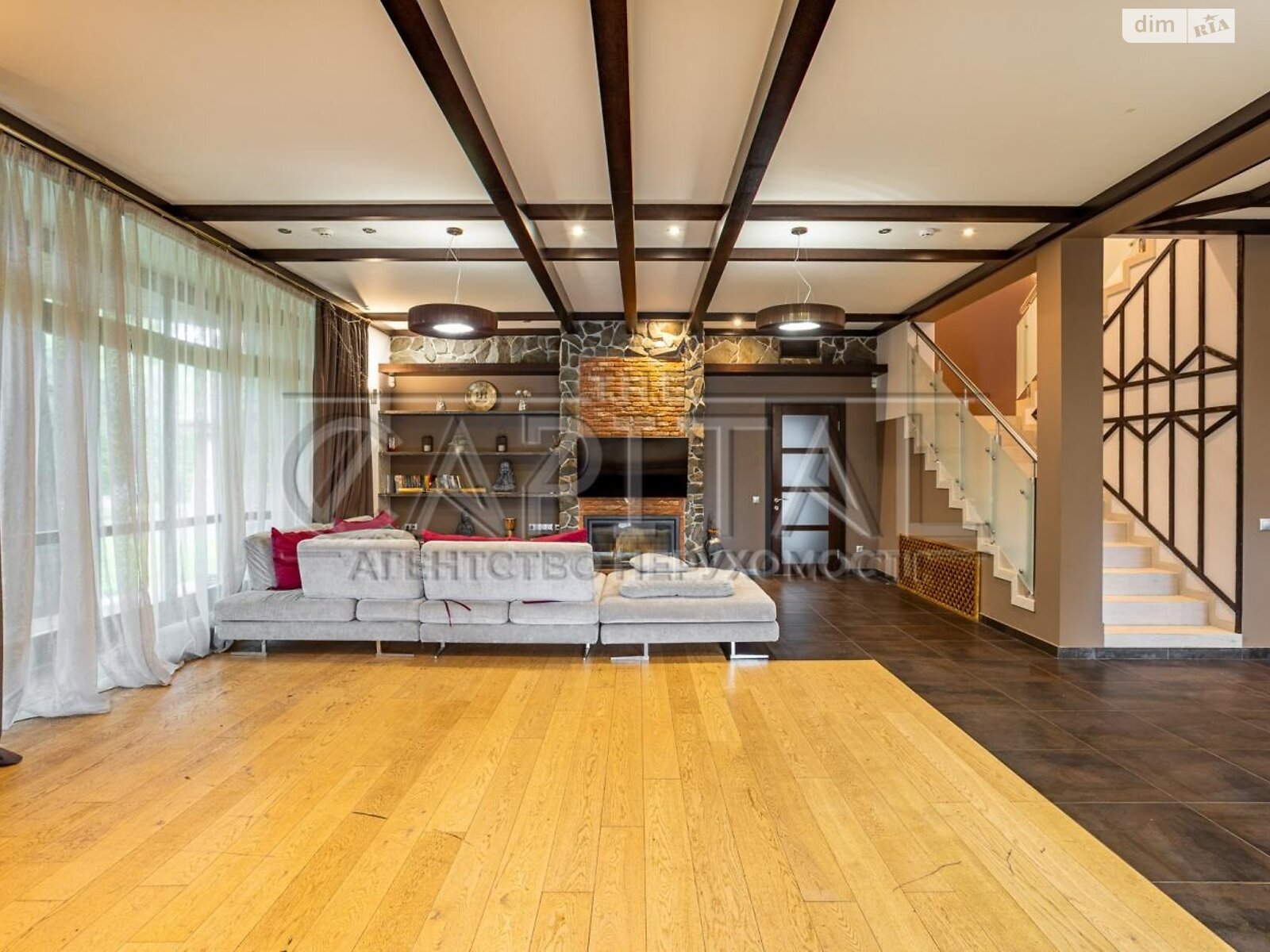 двоповерховий будинок, 763.8 кв. м, цегла. Продаж у Березівці фото 1 двоповерховий будинок, 763.8 кв. м, цегла. Продаж у Березівці фото 1