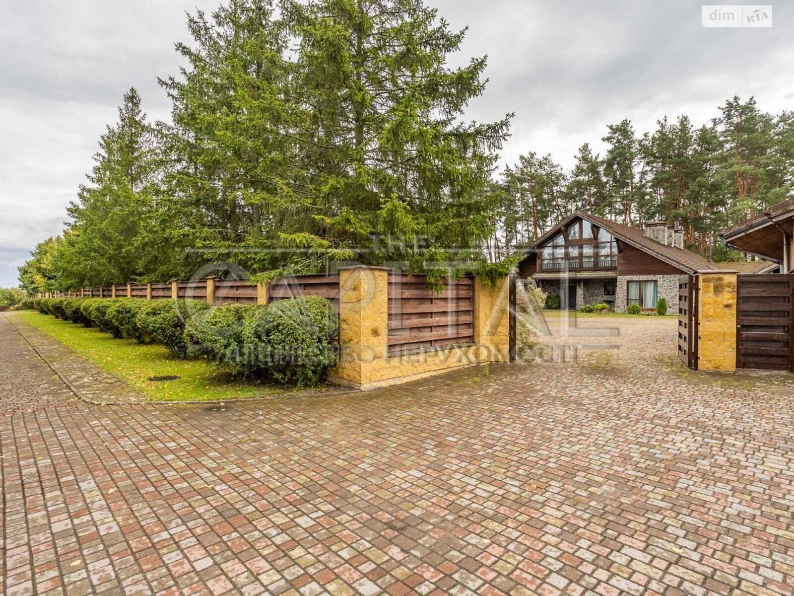 двоповерховий будинок, 763.8 кв. м, цегла. Продаж у Березівці фото 1 двоповерховий будинок, 763.8 кв. м, цегла. Продаж у Березівці фото 1