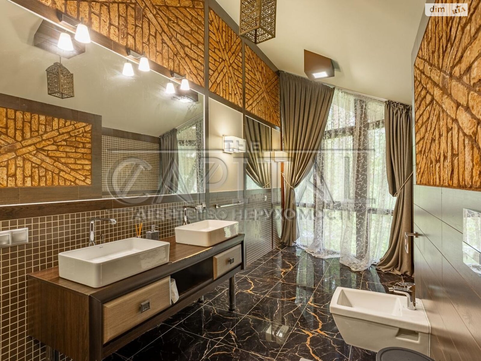 двоповерховий будинок, 763.8 кв. м, цегла. Продаж у Березівці фото 1 двоповерховий будинок, 763.8 кв. м, цегла. Продаж у Березівці фото 1