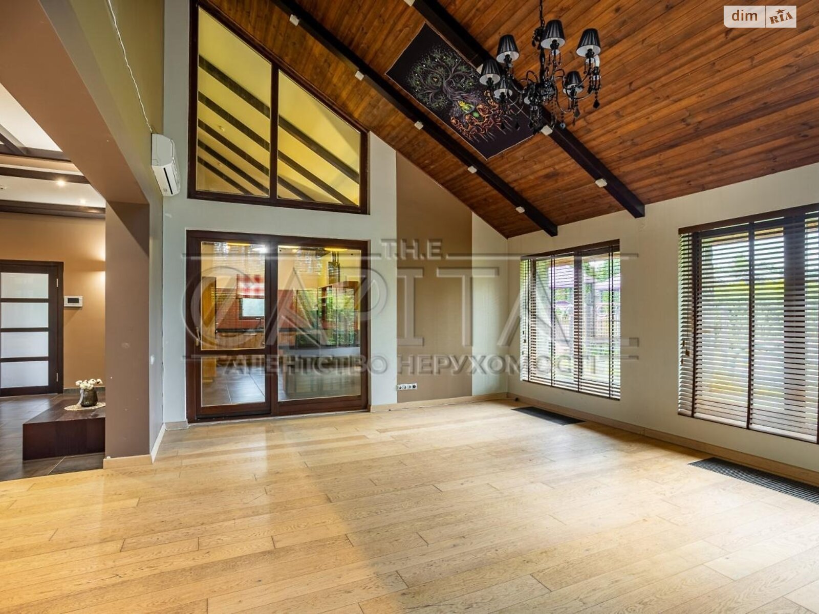 двоповерховий будинок, 763.8 кв. м, цегла. Продаж у Березівці фото 1 двоповерховий будинок, 763.8 кв. м, цегла. Продаж у Березівці фото 1