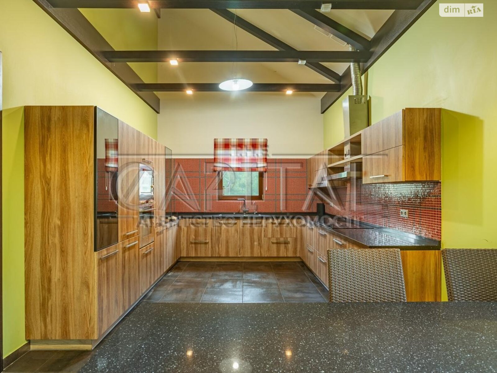 двоповерховий будинок, 763.8 кв. м, цегла. Продаж у Березівці фото 1 двоповерховий будинок, 763.8 кв. м, цегла. Продаж у Березівці фото 1