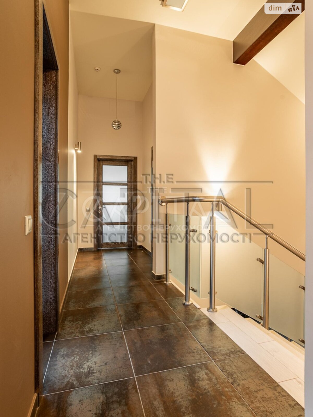 двоповерховий будинок, 763.8 кв. м, цегла. Продаж у Березівці фото 1 двоповерховий будинок, 763.8 кв. м, цегла. Продаж у Березівці фото 1