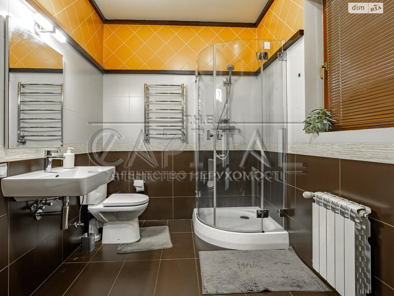 двоповерховий будинок, 763.8 кв. м, цегла. Продаж у Березівці фото 1 двоповерховий будинок, 763.8 кв. м, цегла. Продаж у Березівці фото 1