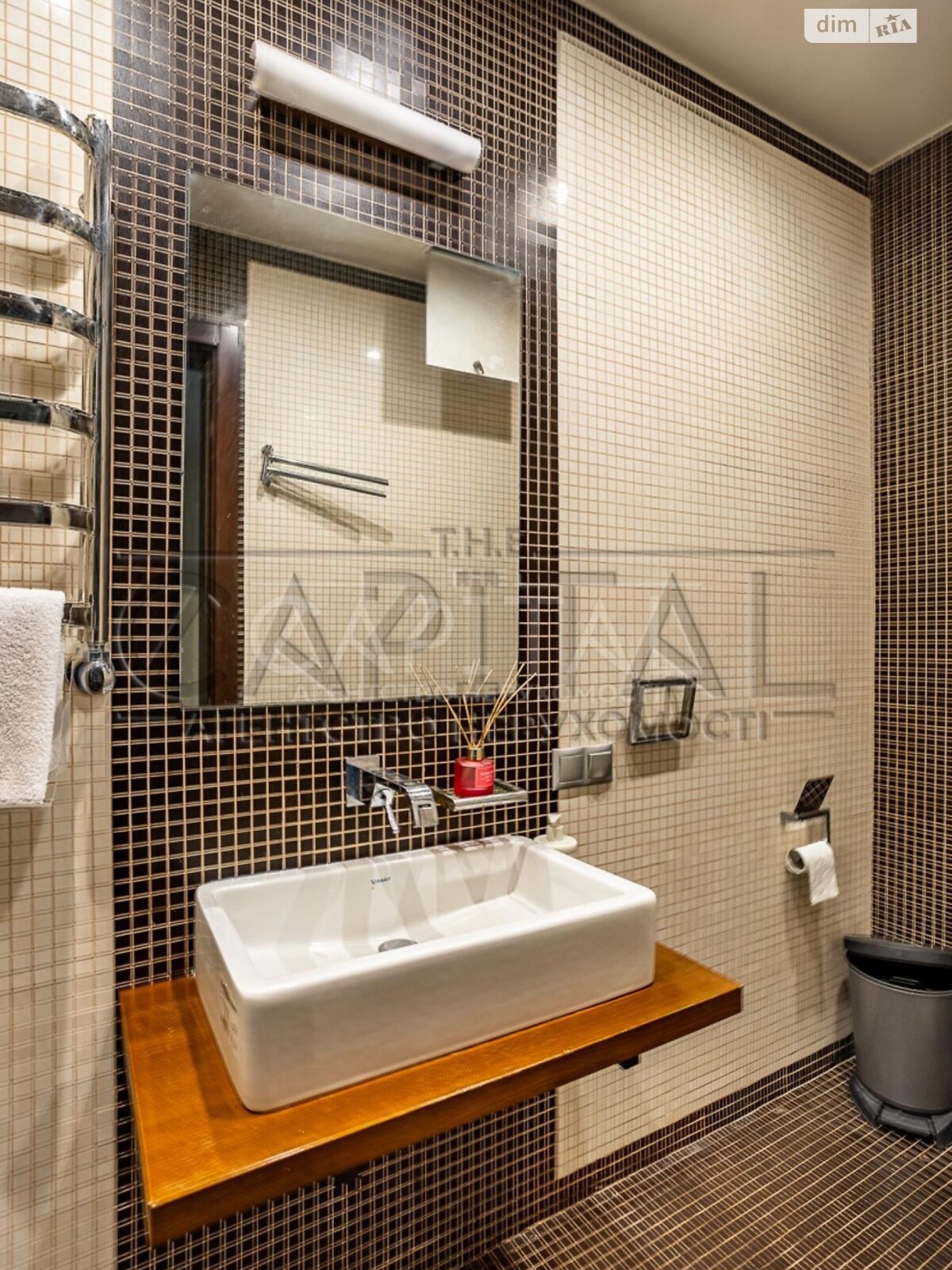 двоповерховий будинок, 763.8 кв. м, цегла. Продаж у Березівці фото 1 двоповерховий будинок, 763.8 кв. м, цегла. Продаж у Березівці фото 1