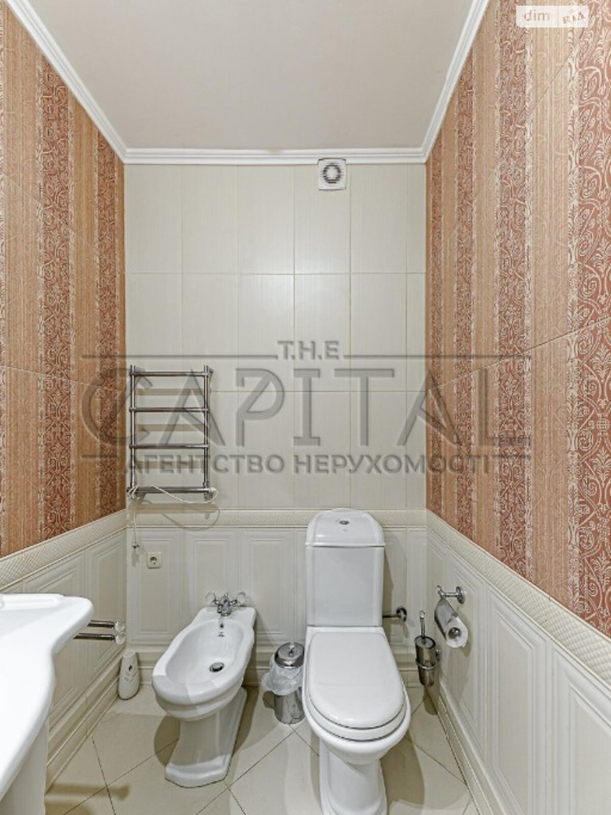 двоповерховий будинок, 250 кв. м, цегла. Продаж у Березівці фото 1 двоповерховий будинок, 250 кв. м, цегла. Продаж у Березівці фото 1