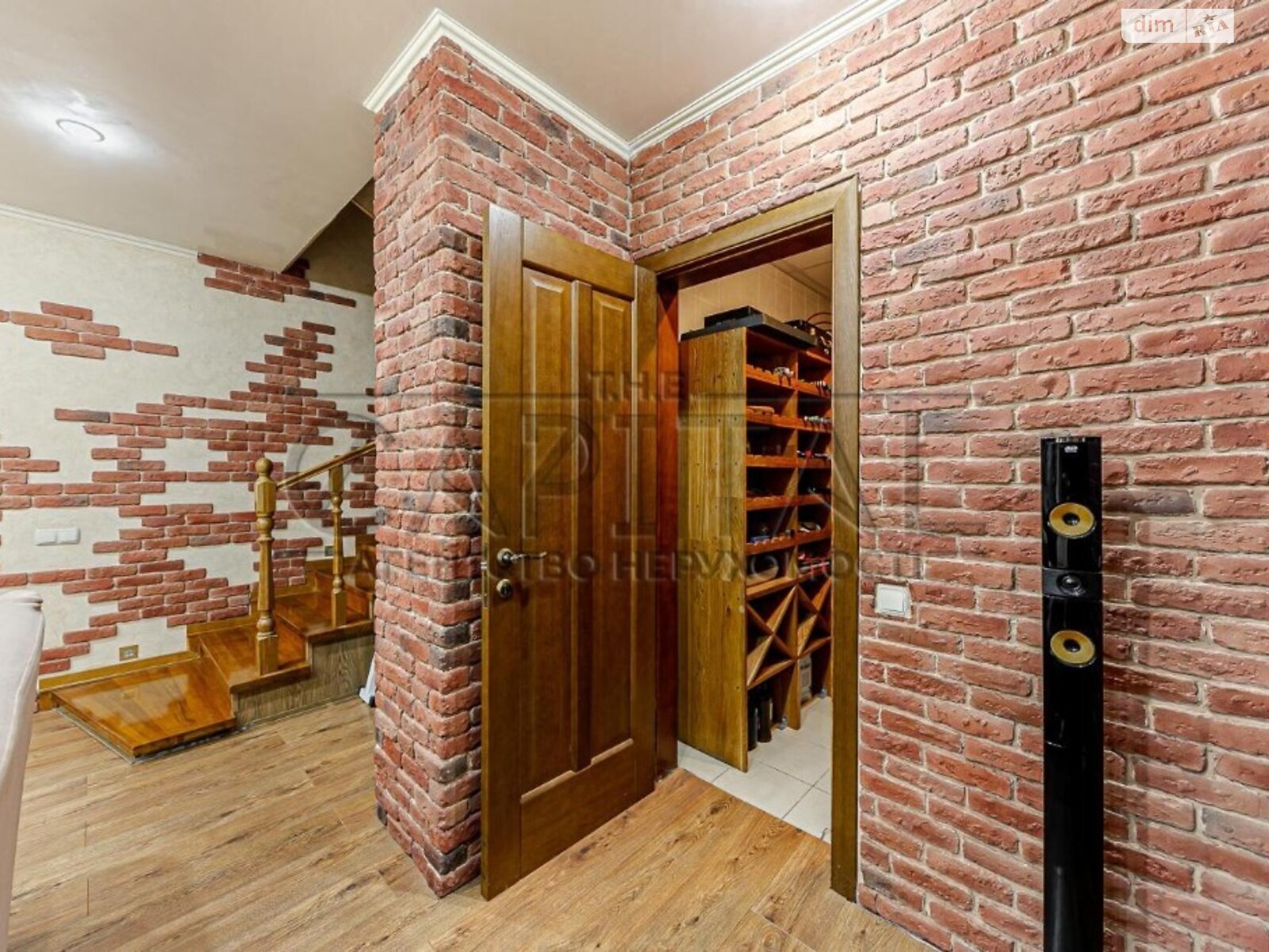 двоповерховий будинок, 250 кв. м, цегла. Продаж у Березівці фото 1 двоповерховий будинок, 250 кв. м, цегла. Продаж у Березівці фото 1
