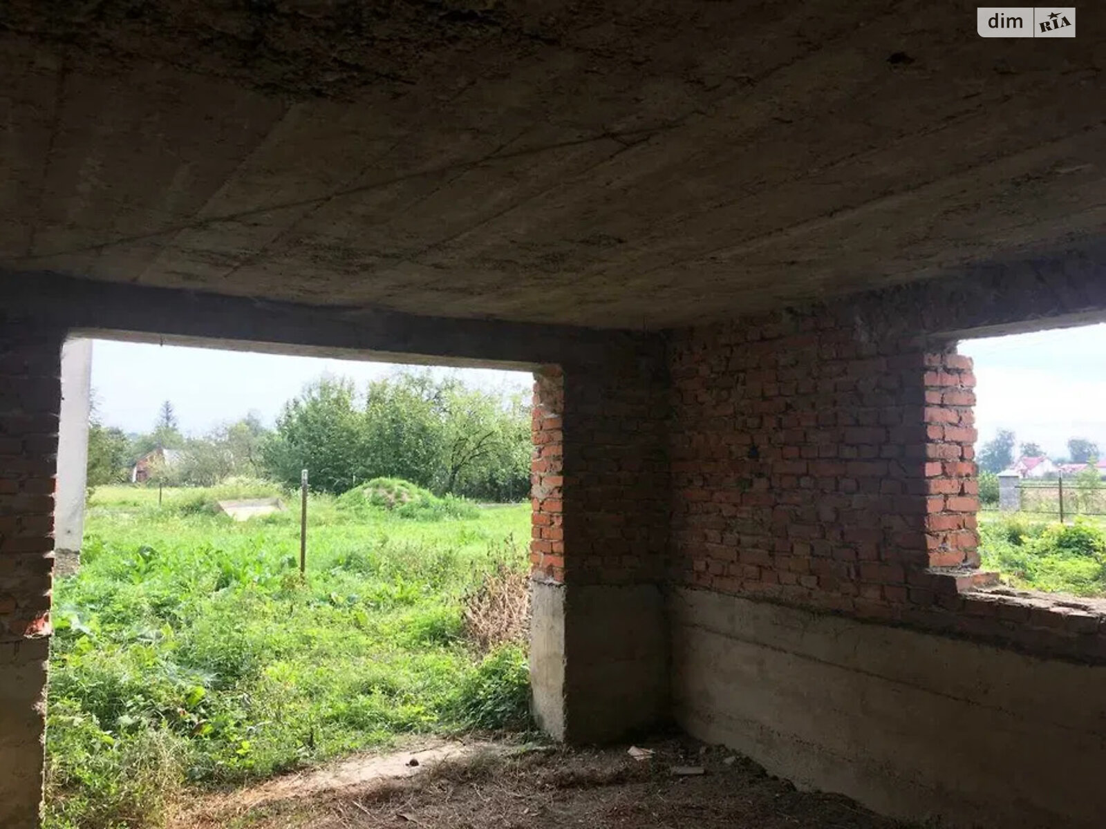 трехэтажный дом, 240 кв. м, блочно-кирпичный. Продажа в Бесковичах фото 1 трехэтажный дом, 240 кв. м, блочно-кирпичный. Продажа в Бесковичах фото 1