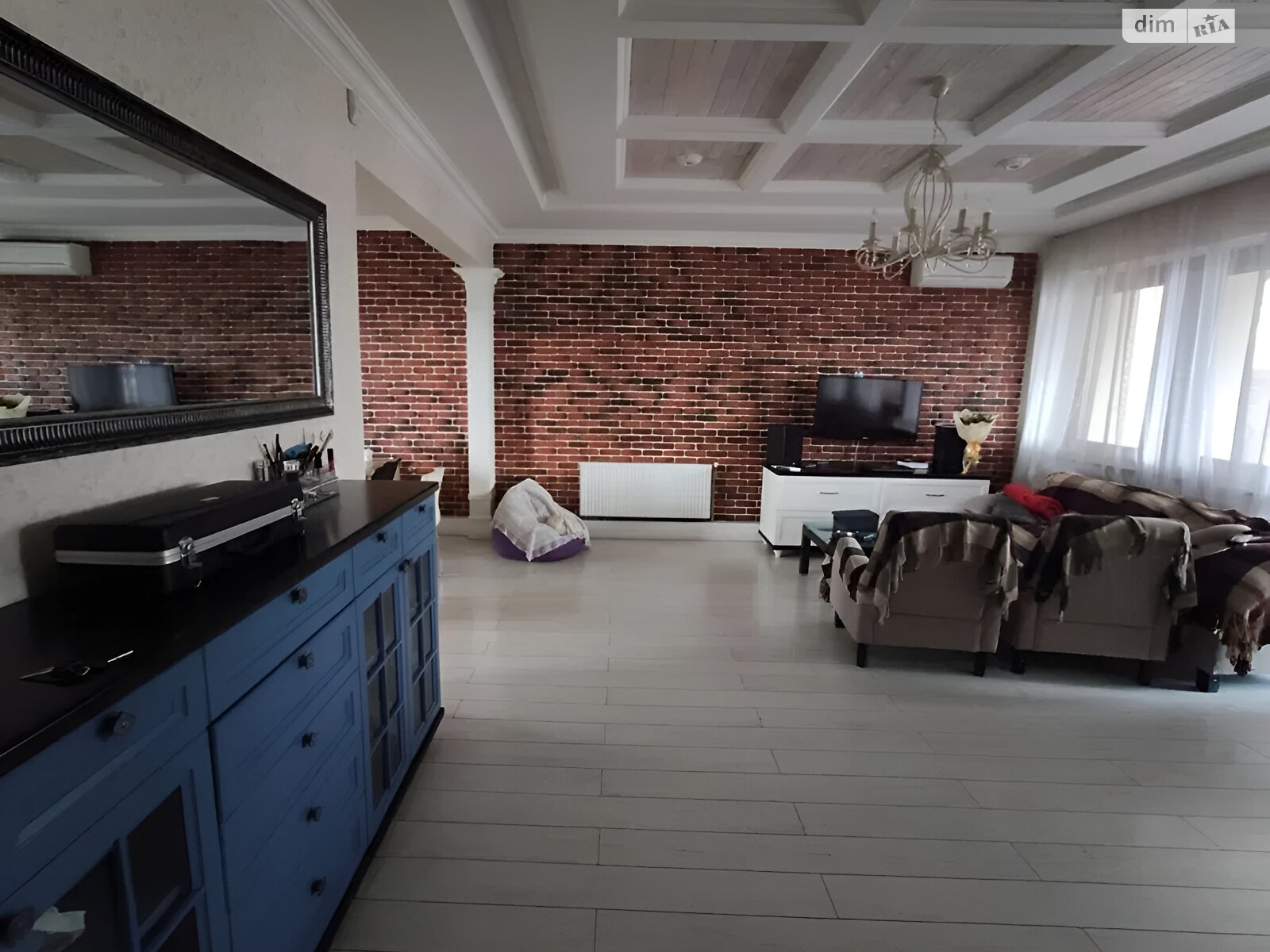 трехэтажный дом беседка, 540 кв. м, кирпич. Продажа в Безлюдовке фото 1 трехэтажный дом беседка, 540 кв. м, кирпич. Продажа в Безлюдовке фото 1