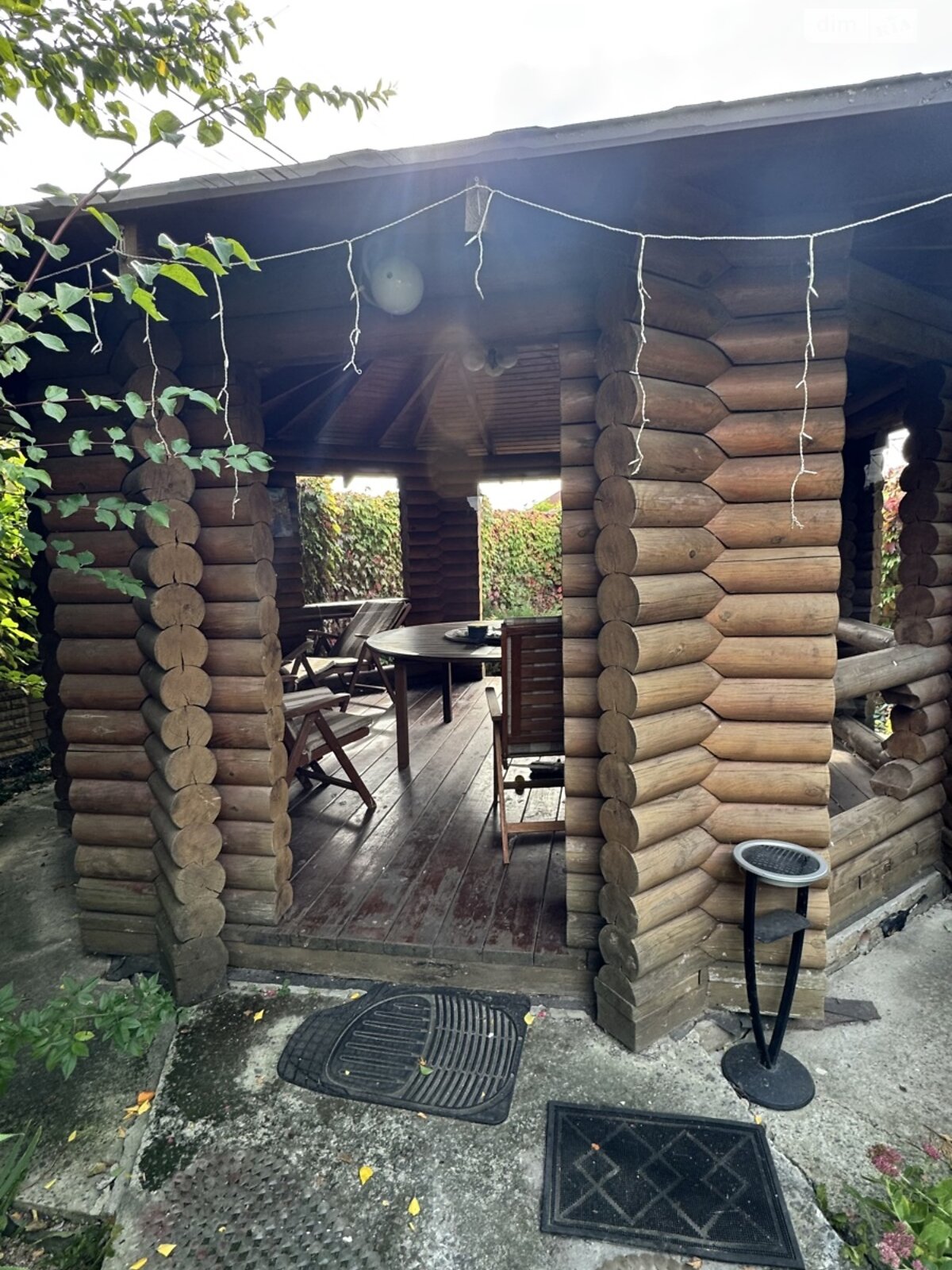 триповерховий будинок з опаленням, 295.5 кв. м, цегла. Продаж у Безлюдівці фото 1 триповерховий будинок з опаленням, 295.5 кв. м, цегла. Продаж у Безлюдівці фото 1