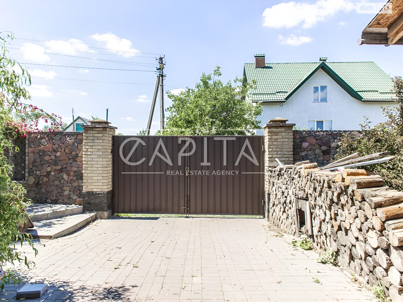 двухэтажный дом с верандой, 310 кв. м, кирпич. Продажа в Безпятному фото 1 двухэтажный дом с верандой, 310 кв. м, кирпич. Продажа в Безпятному фото 1