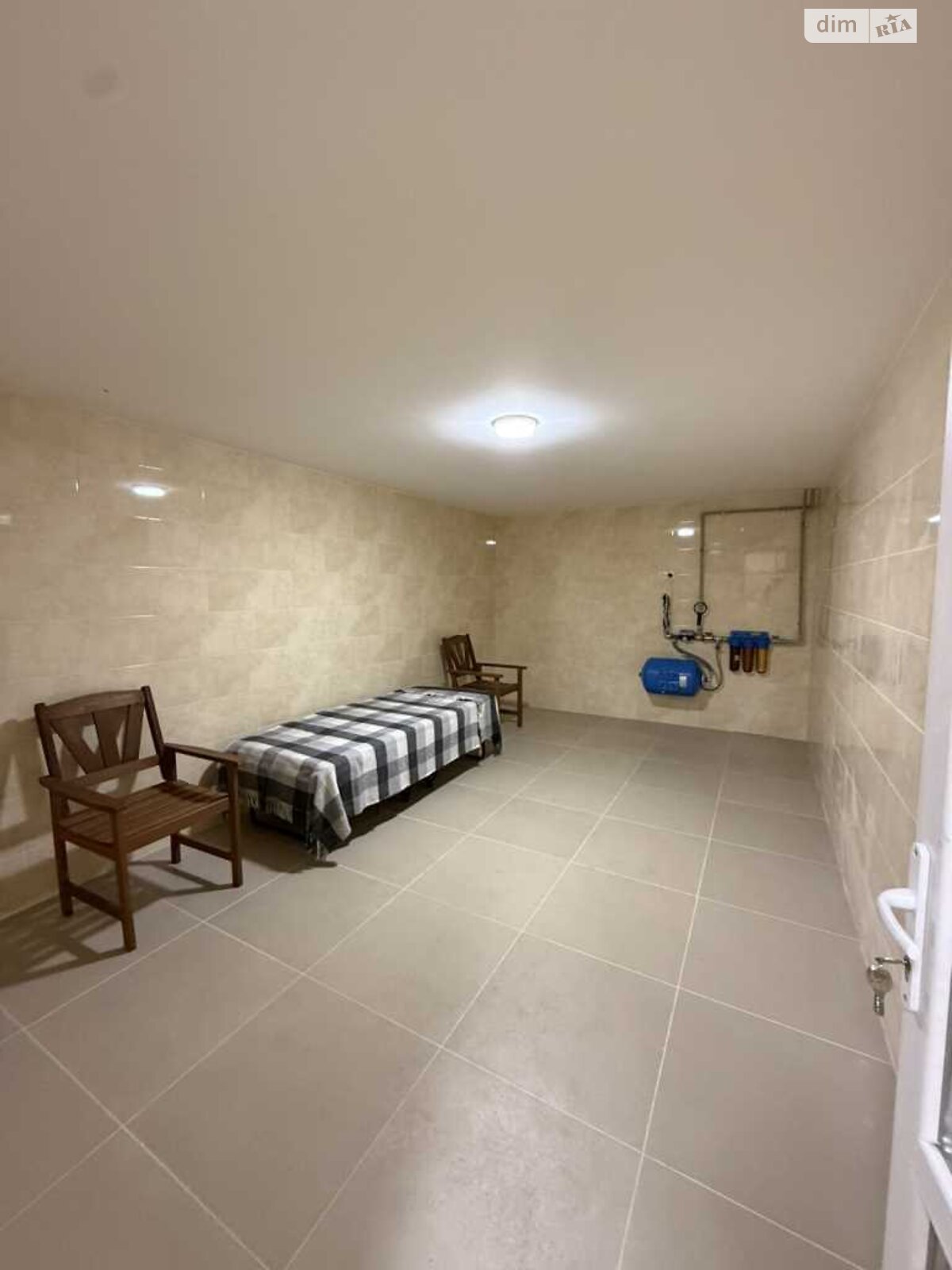 одноповерховий будинок з гаражем, 71.8 кв. м, цегла. Продаж у Безручках фото 1