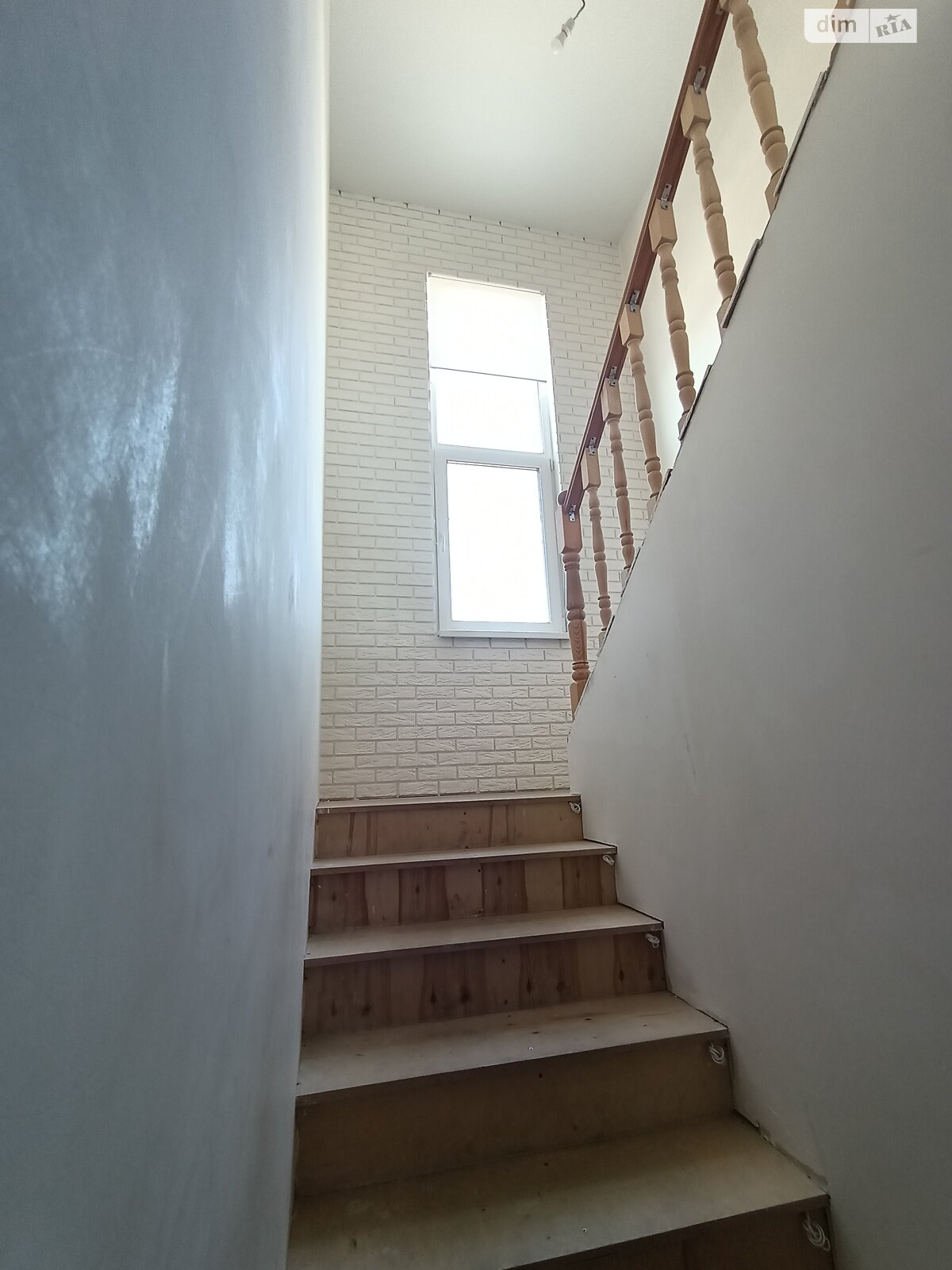 двоповерховий будинок з опаленням, 186.22 кв. м, СИП. Продаж у Безуглівці фото 1 двоповерховий будинок з опаленням, 186.22 кв. м, СИП. Продаж у Безуглівці фото 1