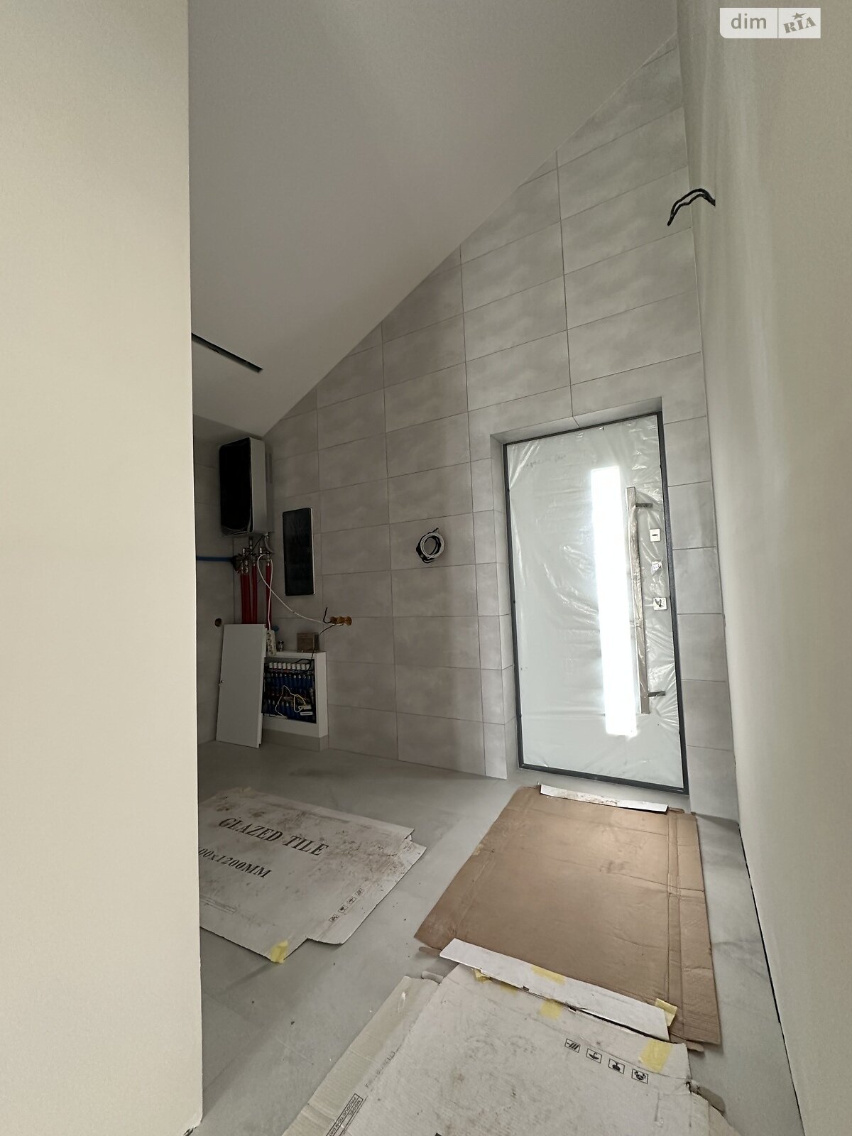 одноэтажный дом с отоплением, 106 кв. м, кирпич. Продажа в Безугловке фото 1 одноэтажный дом с отоплением, 106 кв. м, кирпич. Продажа в Безугловке фото 1