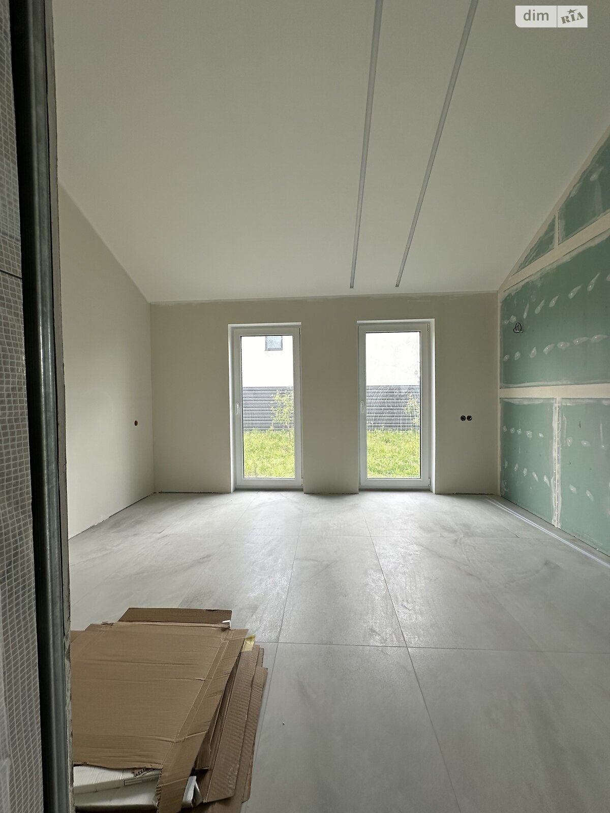 одноэтажный дом с отоплением, 106 кв. м, кирпич. Продажа в Безугловке фото 1 одноэтажный дом с отоплением, 106 кв. м, кирпич. Продажа в Безугловке фото 1