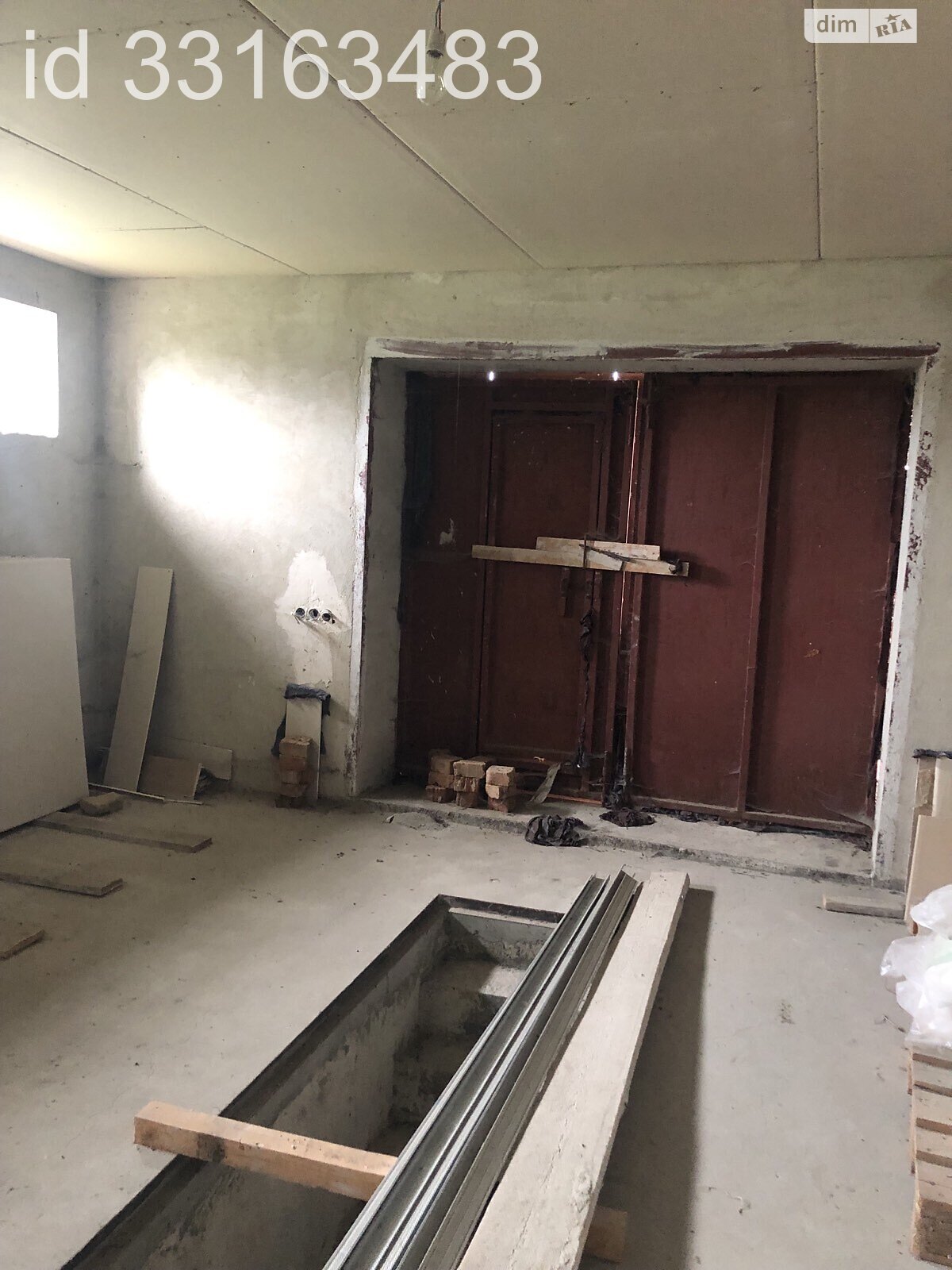 триповерховий будинок з верандою, 478 кв. м, кирпич. Продаж у Біліій фото 1 триповерховий будинок з верандою, 478 кв. м, кирпич. Продаж у Біліій фото 1