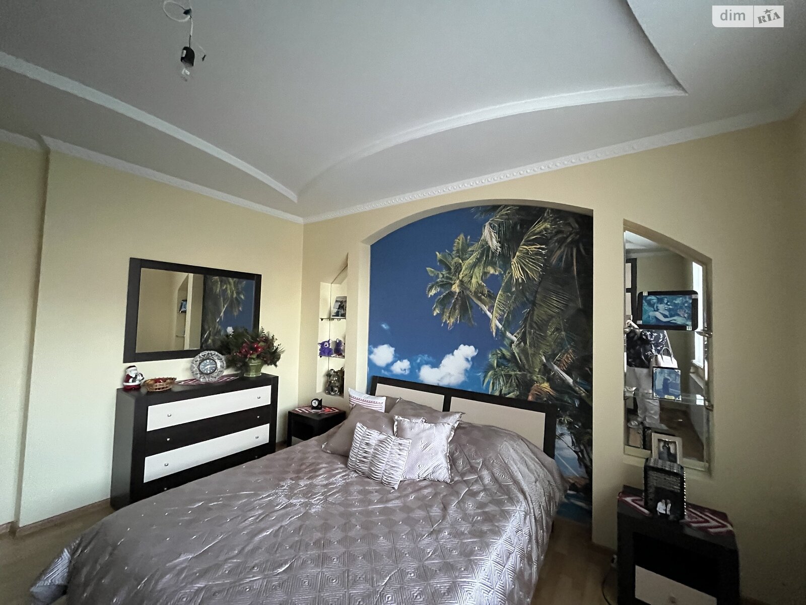 двоповерховий будинок з ремонтом, 207 кв. м, цегла. Продаж у Біліій фото 1 двоповерховий будинок з ремонтом, 207 кв. м, цегла. Продаж у Біліій фото 1