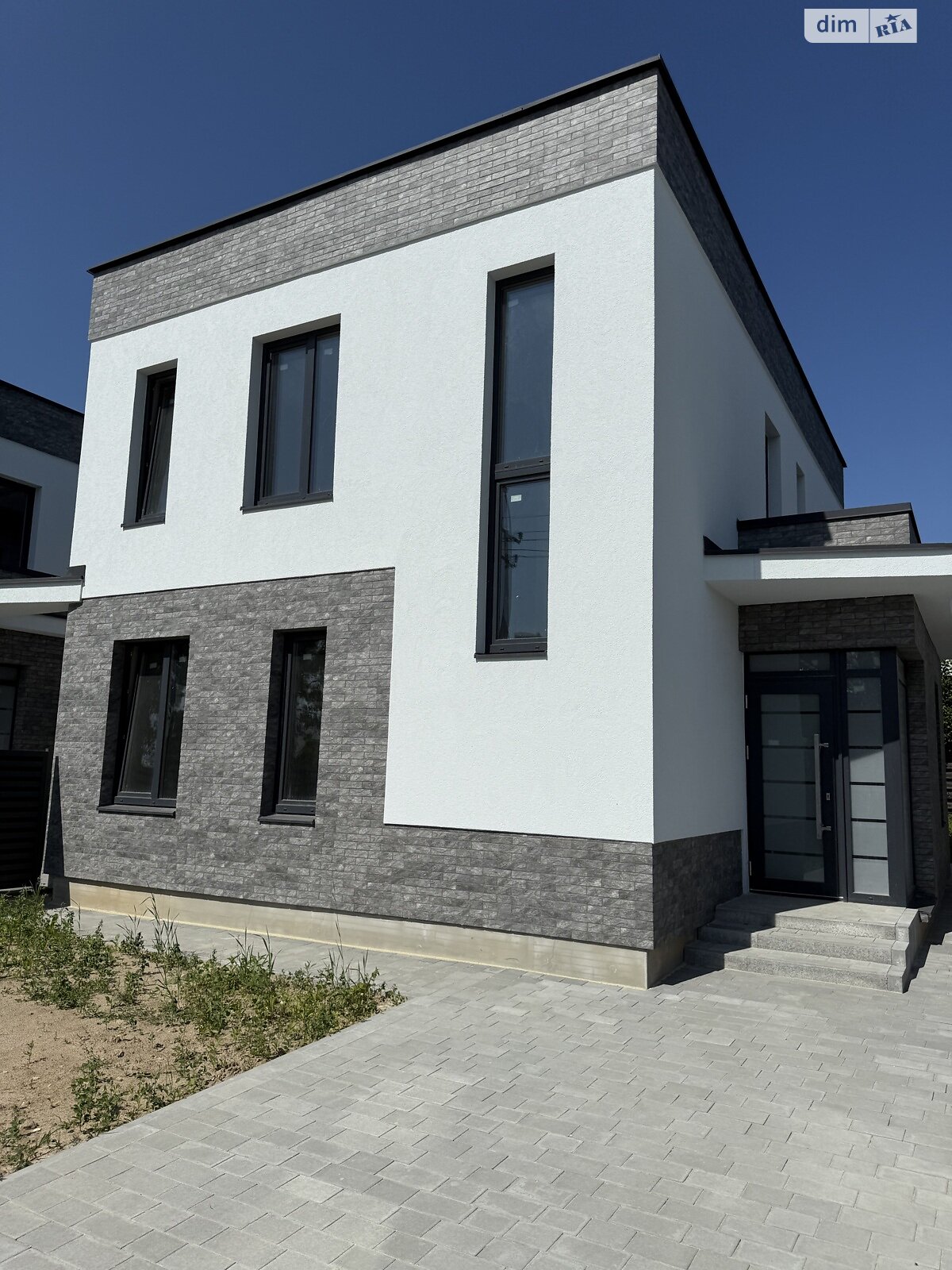 двухэтажный дом с балконом, 120 кв. м, кирпич. Продажа в Бирках фото 1 двухэтажный дом с балконом, 120 кв. м, кирпич. Продажа в Бирках фото 1