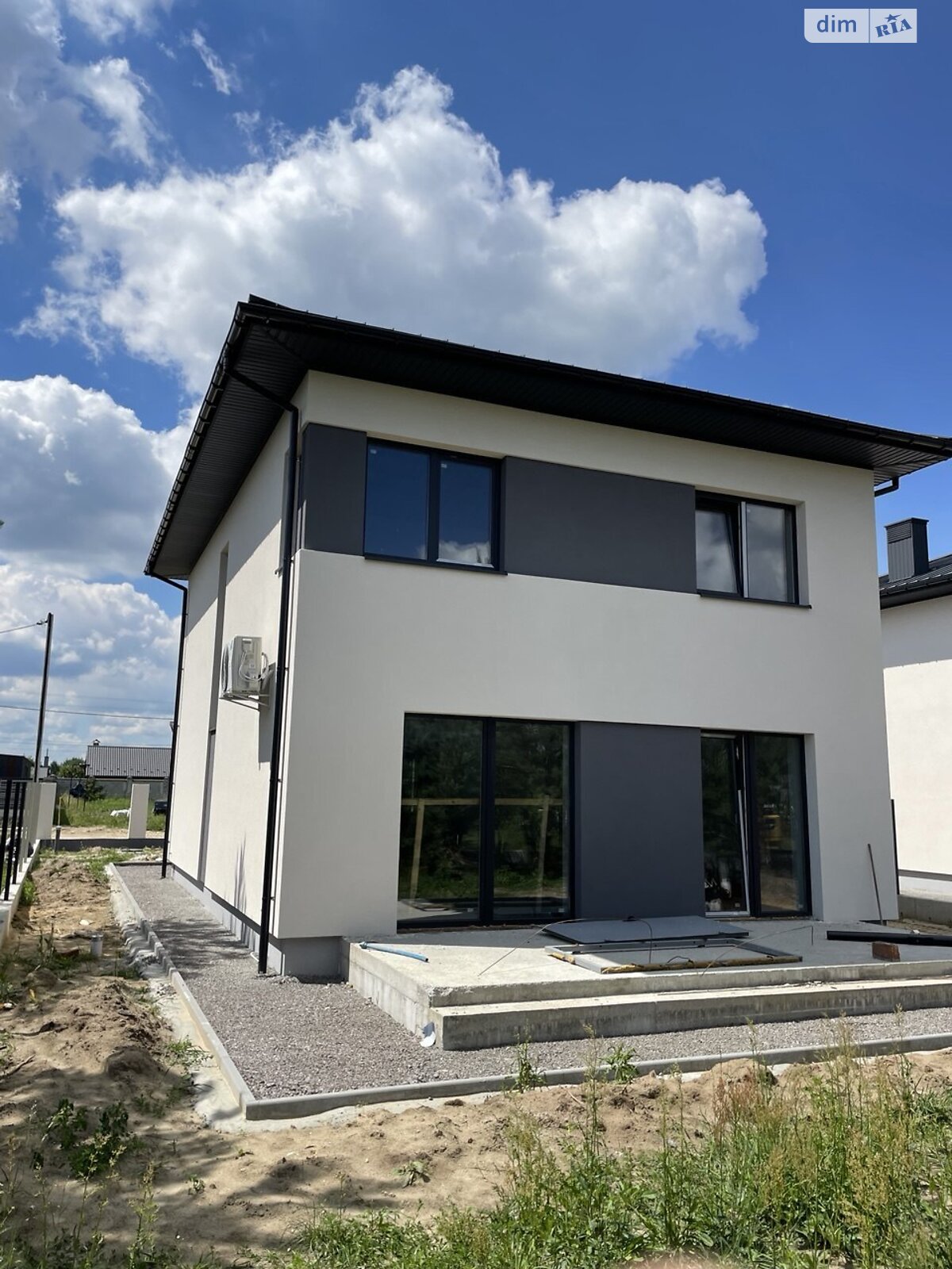 двухэтажный дом с отоплением, 142 кв. м, кирпич. Продажа в Бирках фото 1 двухэтажный дом с отоплением, 142 кв. м, кирпич. Продажа в Бирках фото 1