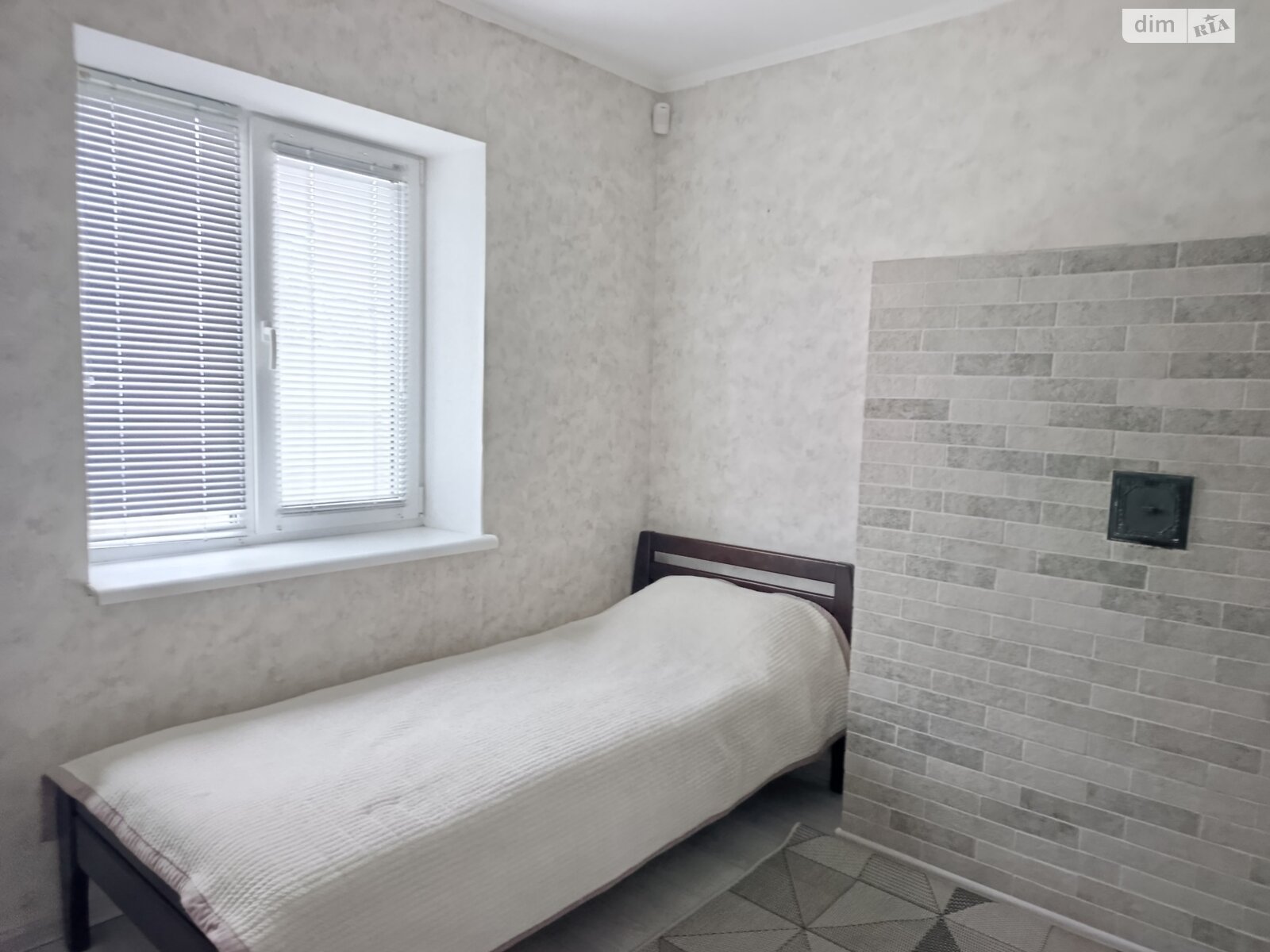 одноповерховий будинок з гаражем, 100 кв. м, цегла. Продаж в Благодатне фото 1