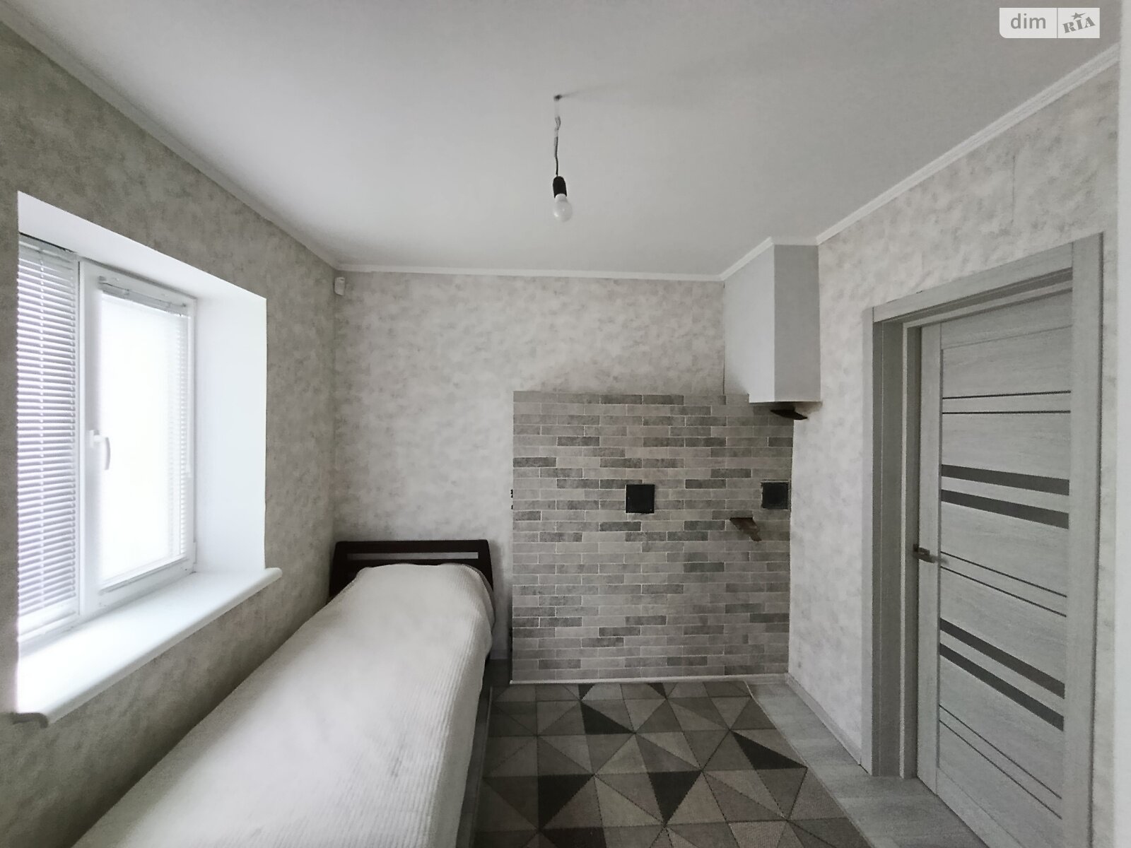 одноповерховий будинок з гаражем, 100 кв. м, цегла. Продаж в Благодатне фото 1