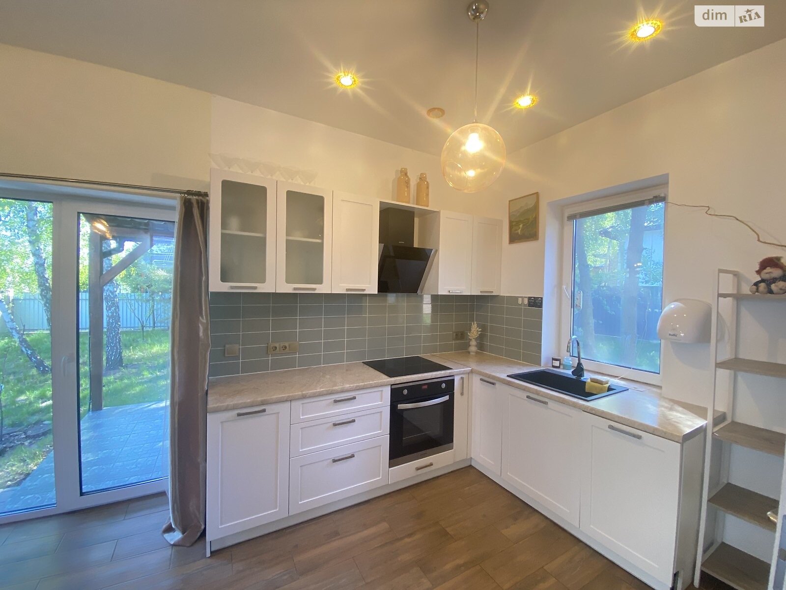 двухэтажный дом с ремонтом, 110 кв. м, газобетон. Продажа в Блиставице фото 1 двухэтажный дом с ремонтом, 110 кв. м, газобетон. Продажа в Блиставице фото 1