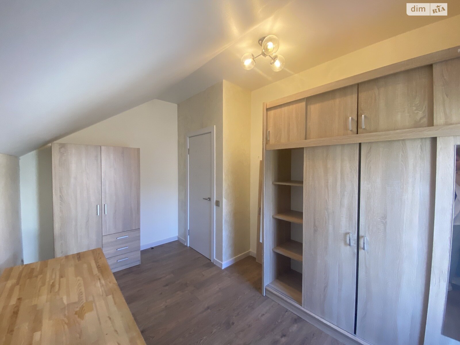 двухэтажный дом с ремонтом, 110 кв. м, газобетон. Продажа в Блиставице фото 1 двухэтажный дом с ремонтом, 110 кв. м, газобетон. Продажа в Блиставице фото 1