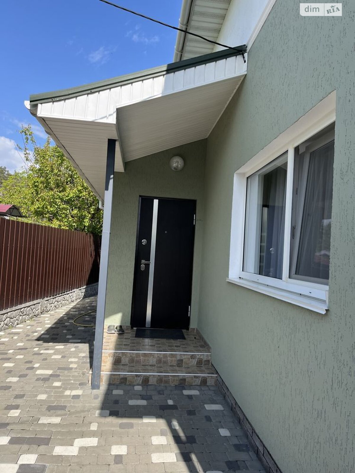 двухэтажный дом с ремонтом, 76 кв. м, газобетон. Продажа в Блиставице фото 1 двухэтажный дом с ремонтом, 76 кв. м, газобетон. Продажа в Блиставице фото 1