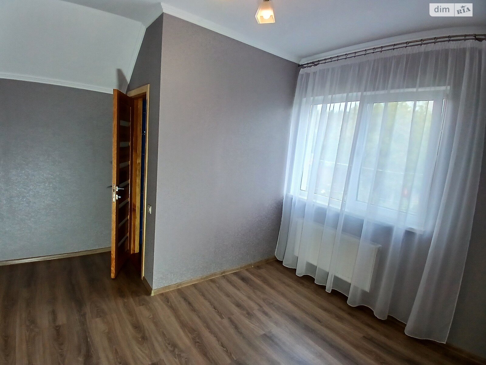 двухэтажный дом с ремонтом, 75.4 кв. м, газобетон. Продажа в Блиставице фото 1 двухэтажный дом с ремонтом, 75.4 кв. м, газобетон. Продажа в Блиставице фото 1