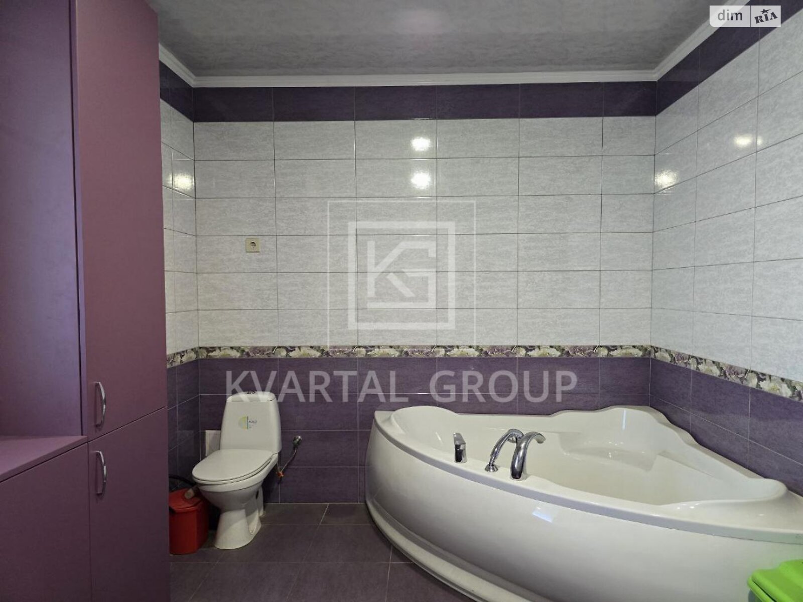 двоповерховий будинок з верандою, 595.5 кв. м, цегла. Продаж у Блиставиці фото 1