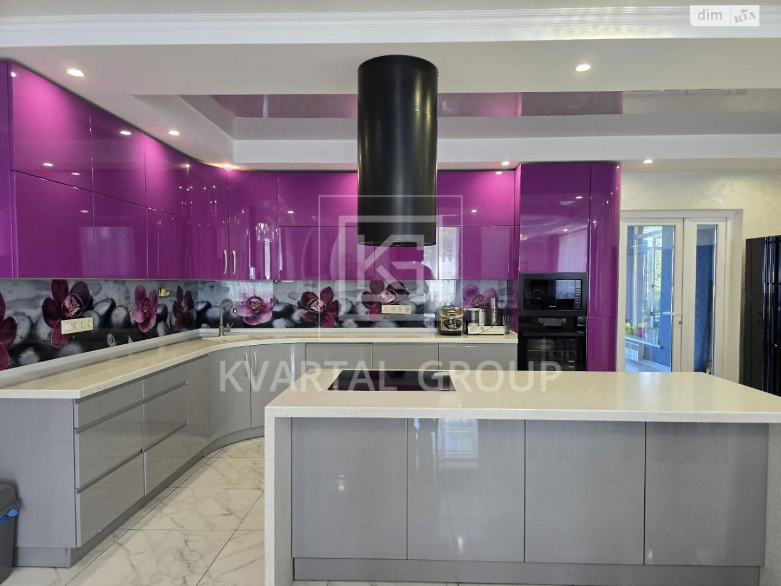 двоповерховий будинок з верандою, 595.5 кв. м, цегла. Продаж у Блиставиці фото 1