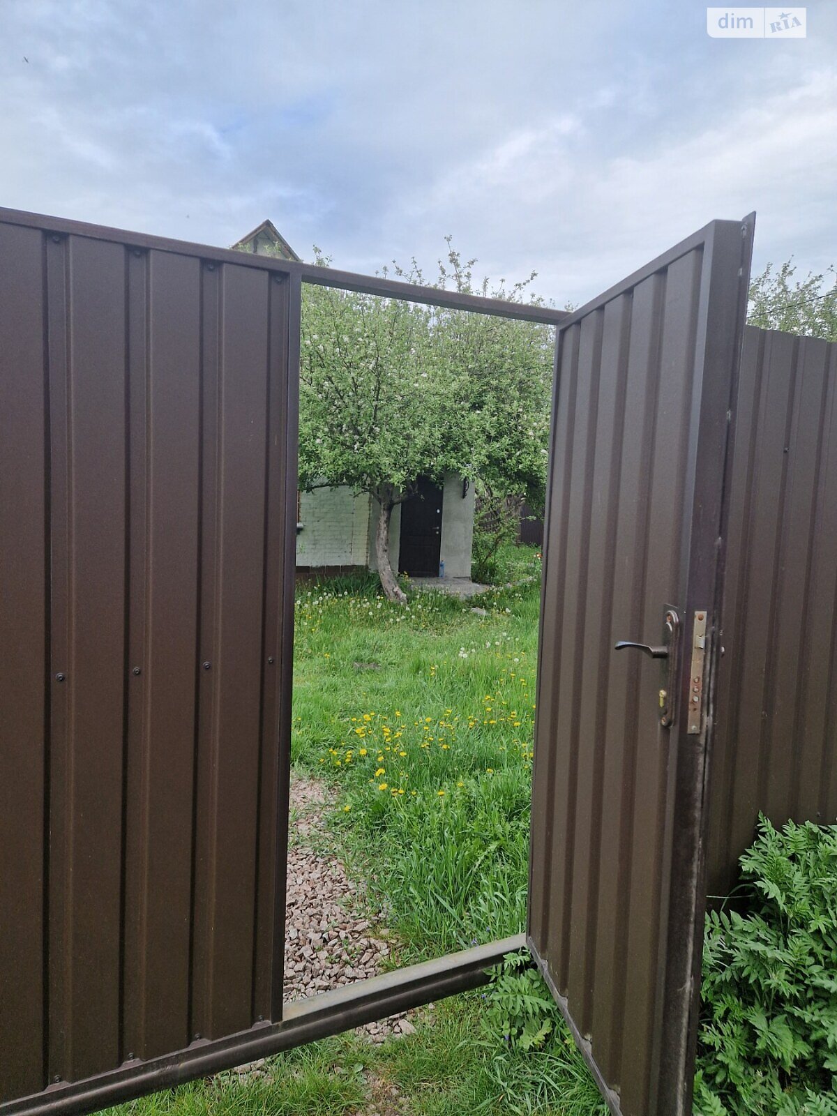 двухэтажный дом, 40 кв. м, кирпич. Продажа в Блиставице фото 1