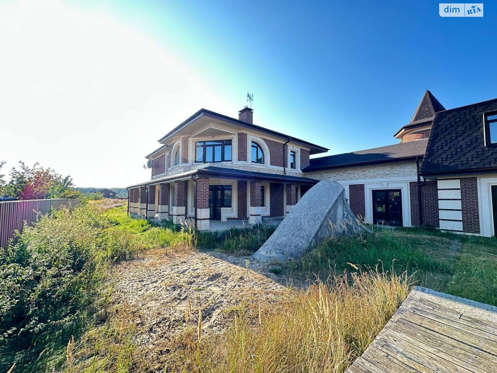 двоповерховий будинок, 589.1 кв. м, кирпич. Продаж у Блиставиці фото 1