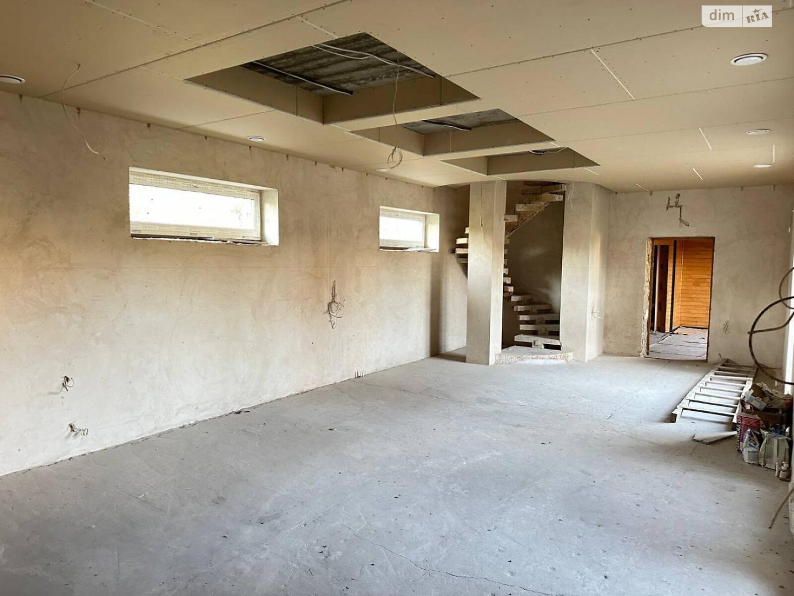 двоповерховий будинок, 589.1 кв. м, кирпич. Продаж у Блиставиці фото 1